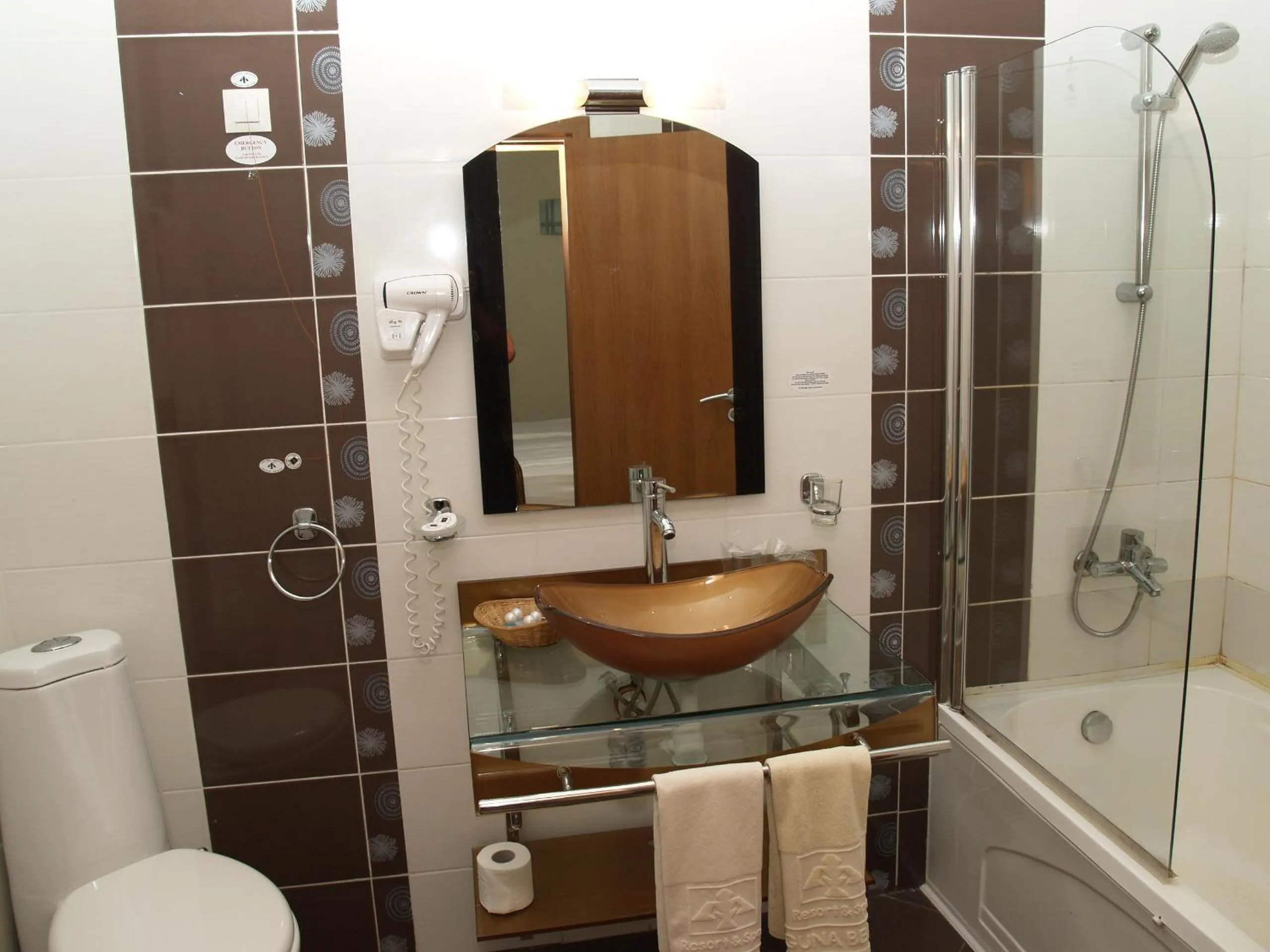 Bathroom in Laguna Beach Resort & Spa