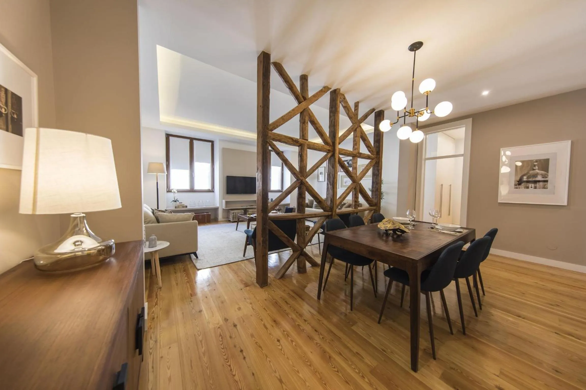 Downtown 2Bedroom Wonder