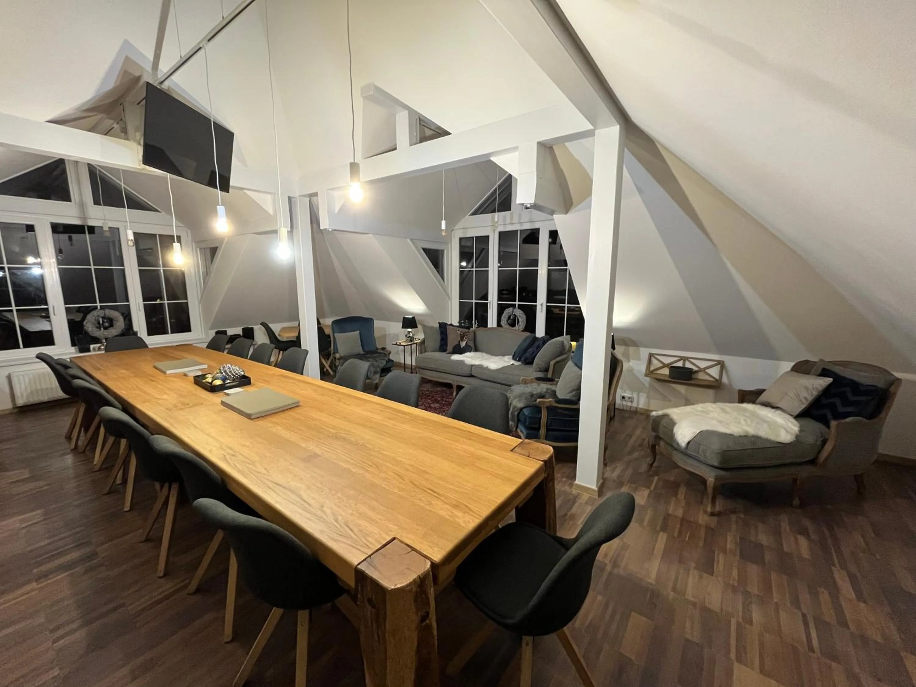 Dining area in Chalet Embacher by AlpenTravel