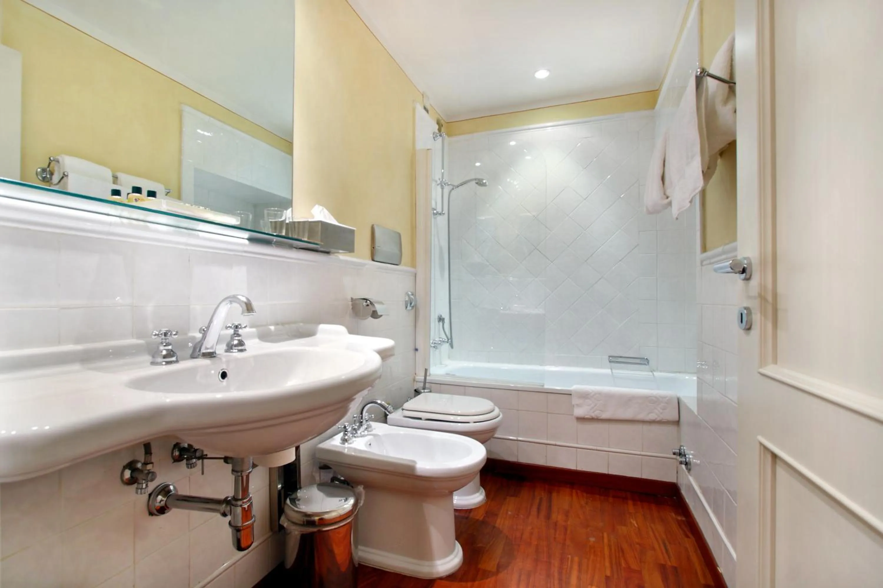 Bathroom in Piccolo Residence Apart-Hotel