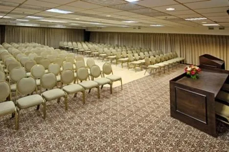 Royal Plaza Hotel