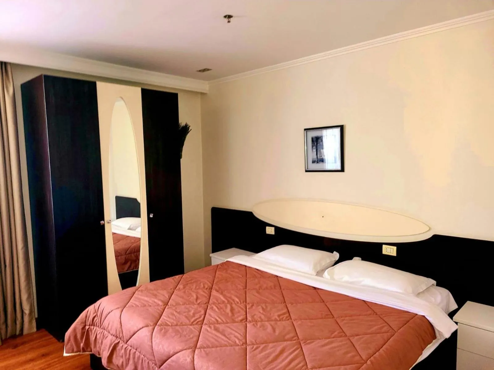 Bed in Hotel Alysa Korce