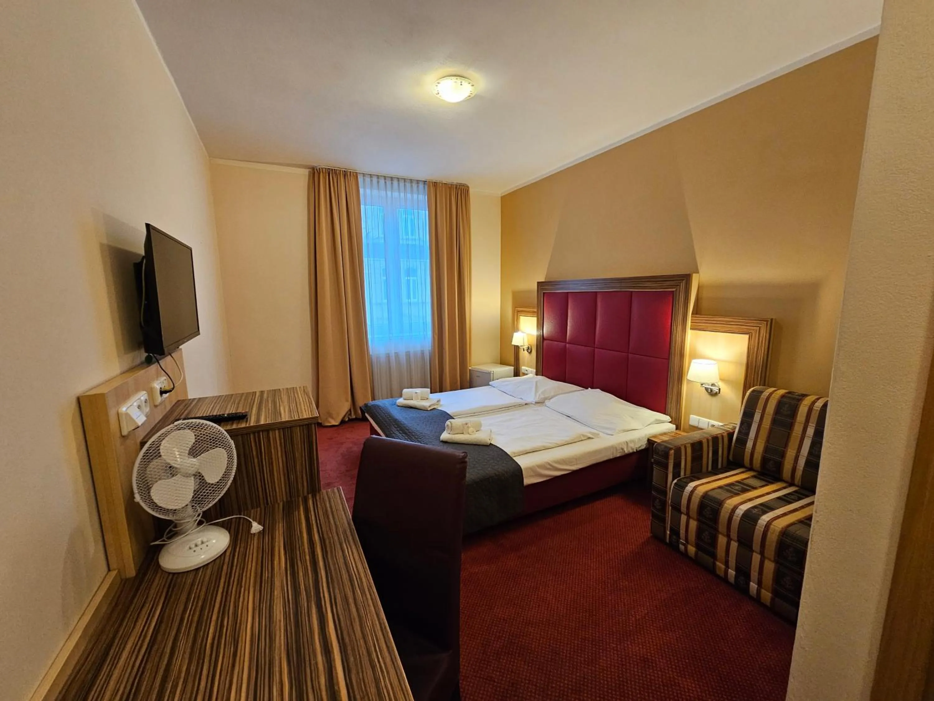 TV and multimedia, Bed in Hotel U Divadla