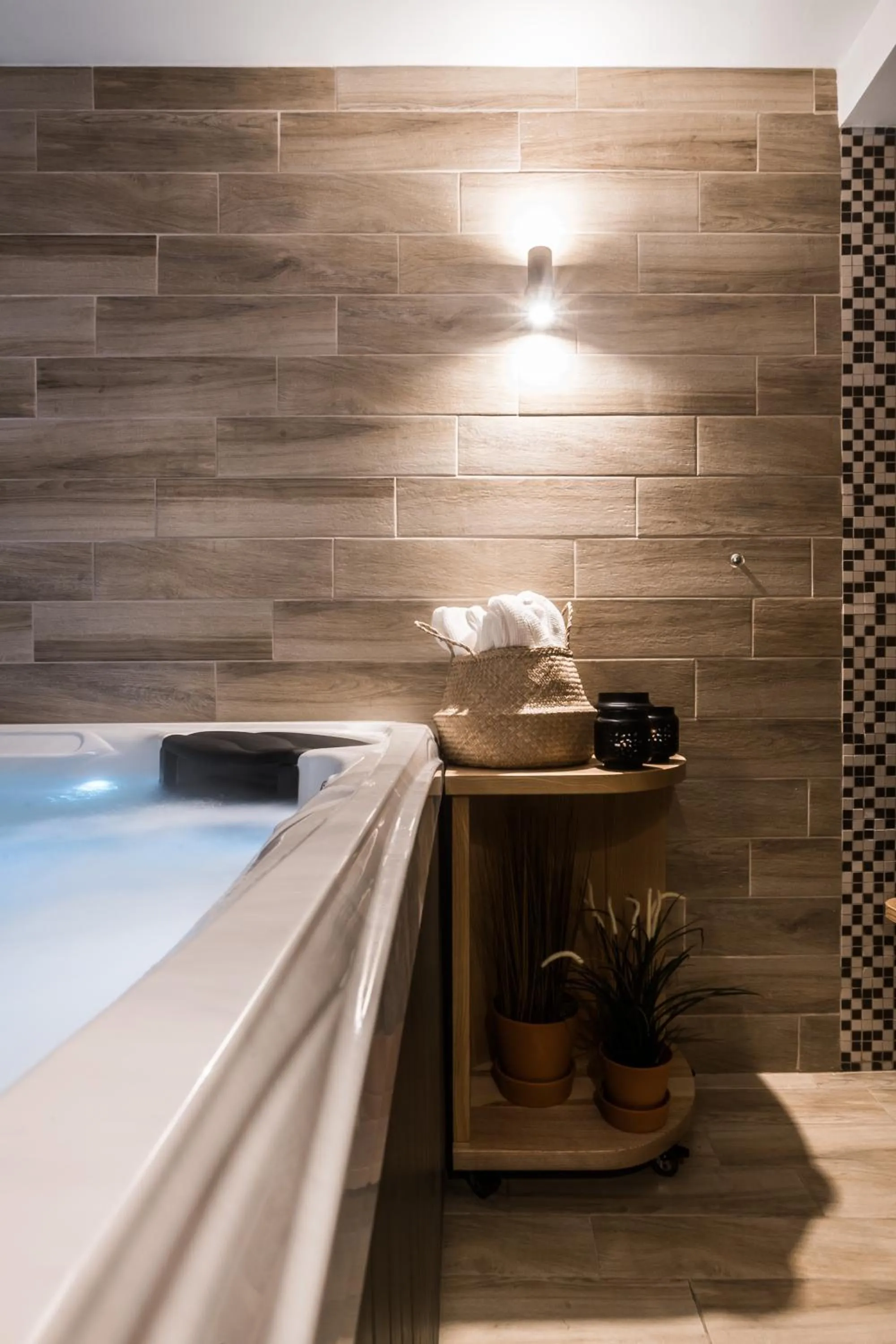 Hot Tub in Villa Kaplowa Chata & SPA