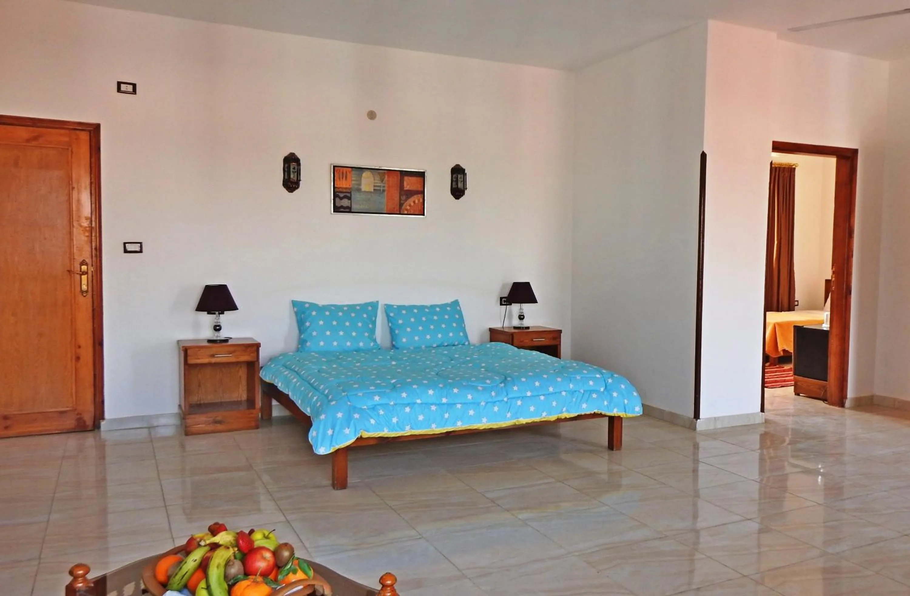 Photo of the whole room, Bed in Thebes Hotel