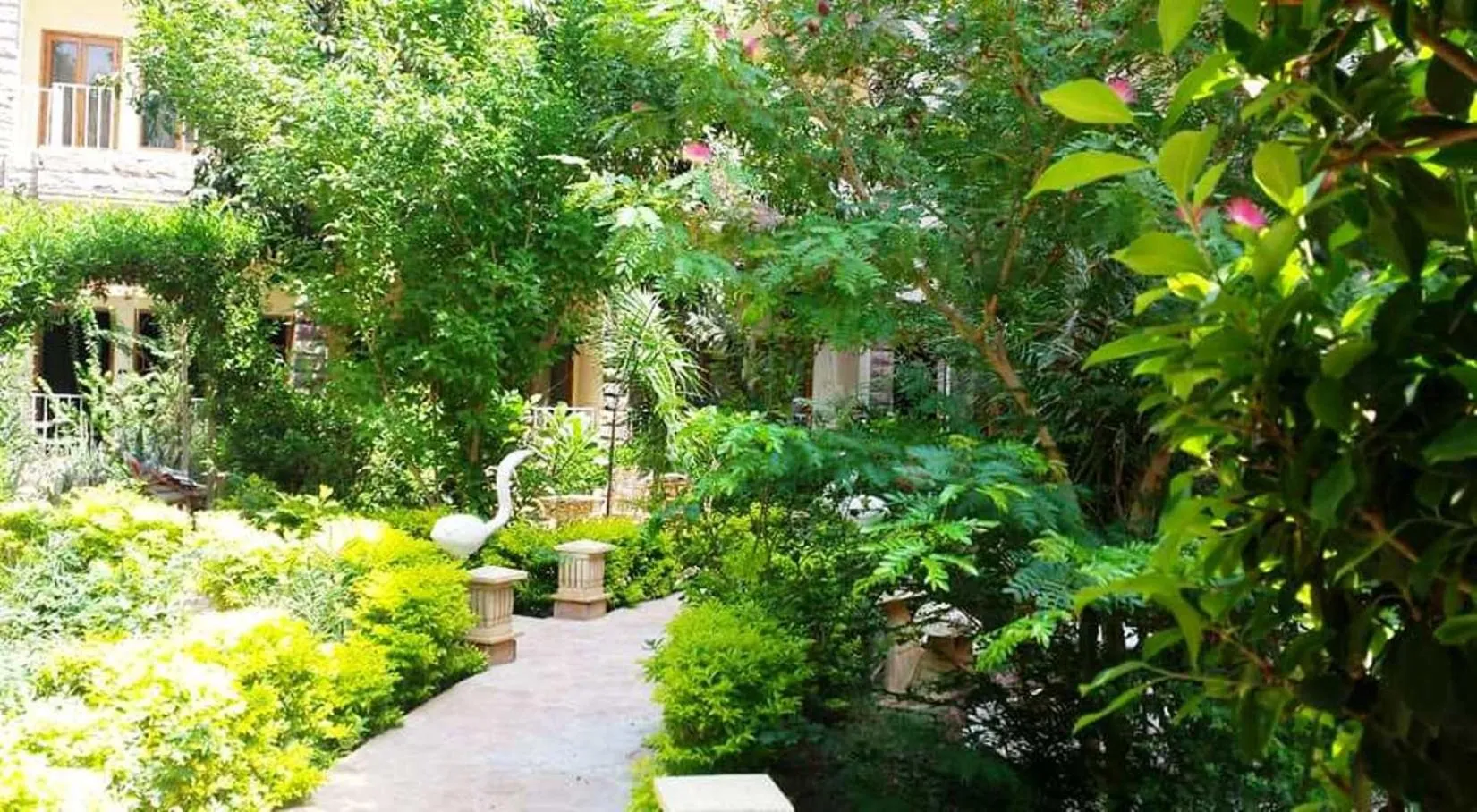 Garden view in Thebes Hotel