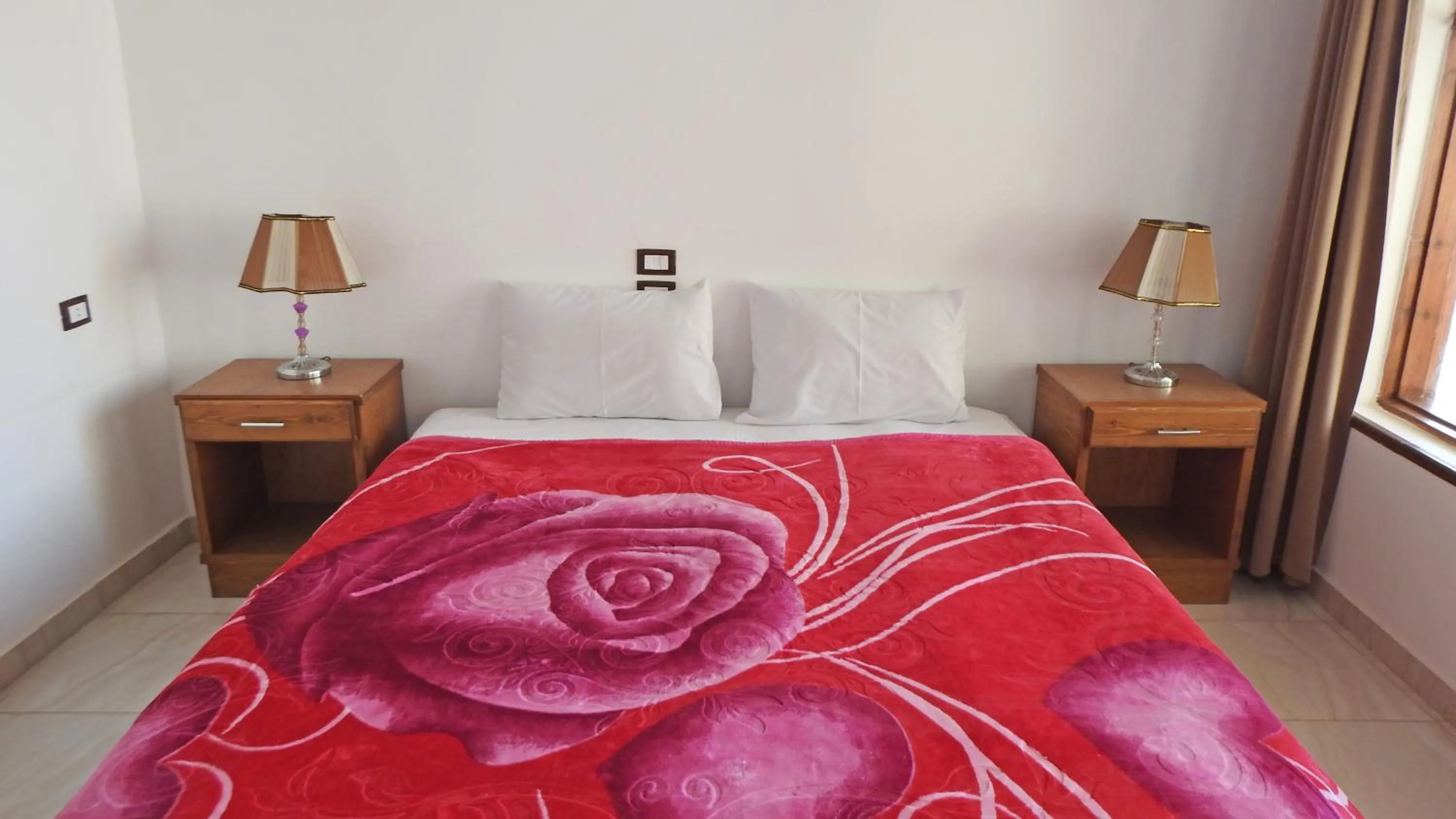 Bedroom, Bed in Thebes Hotel