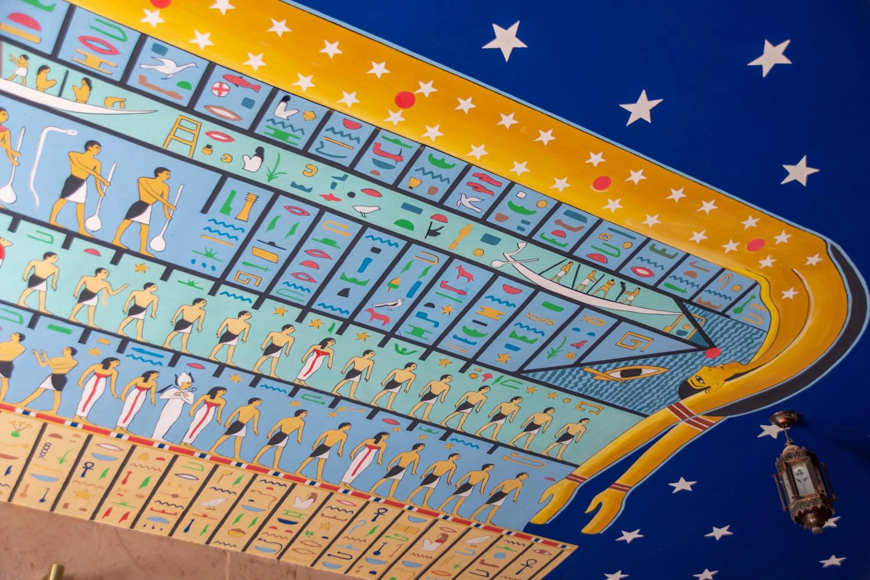 Decorative detail in Thebes Hotel