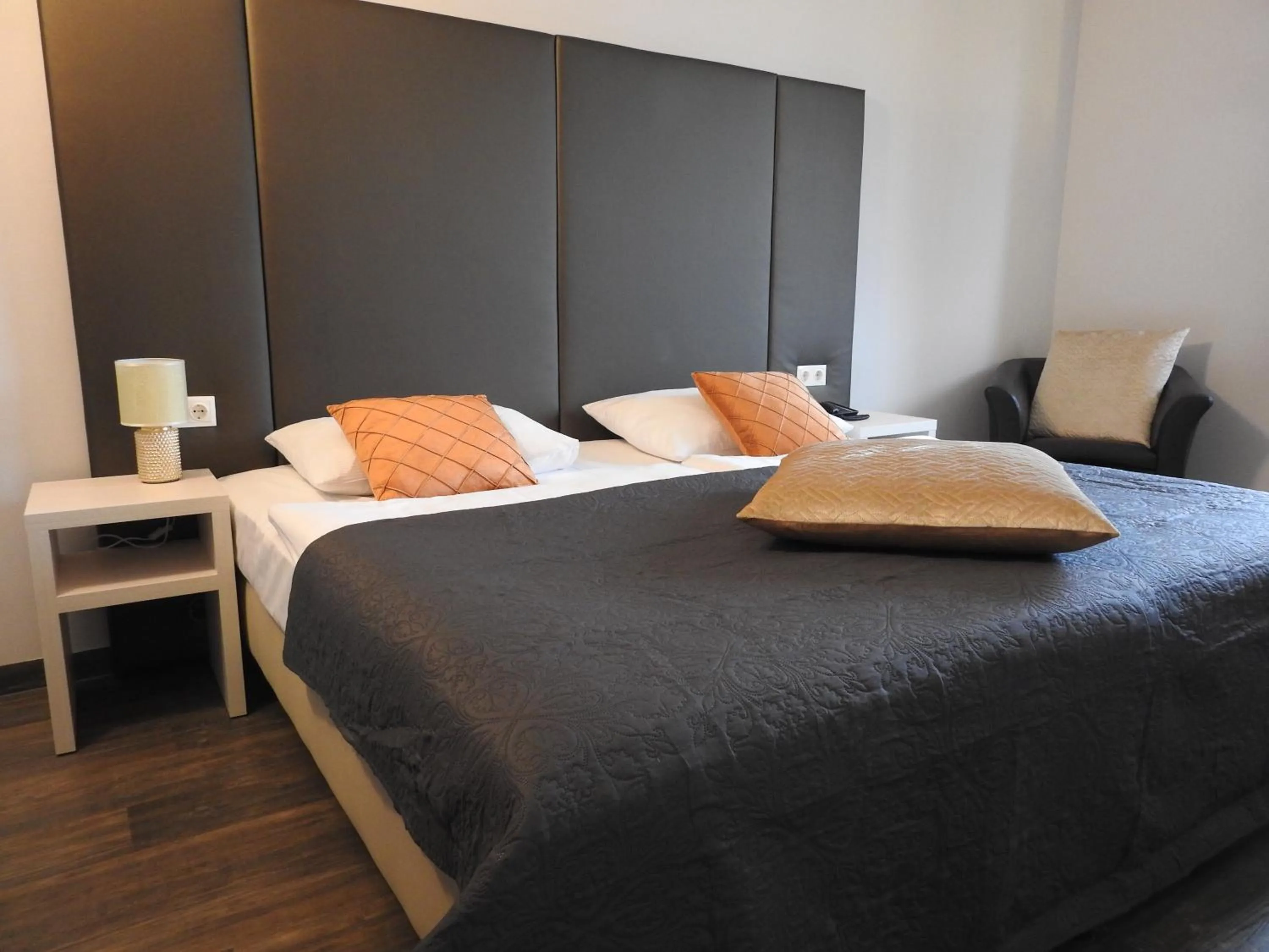 Bed in Hotel Marc Aurel