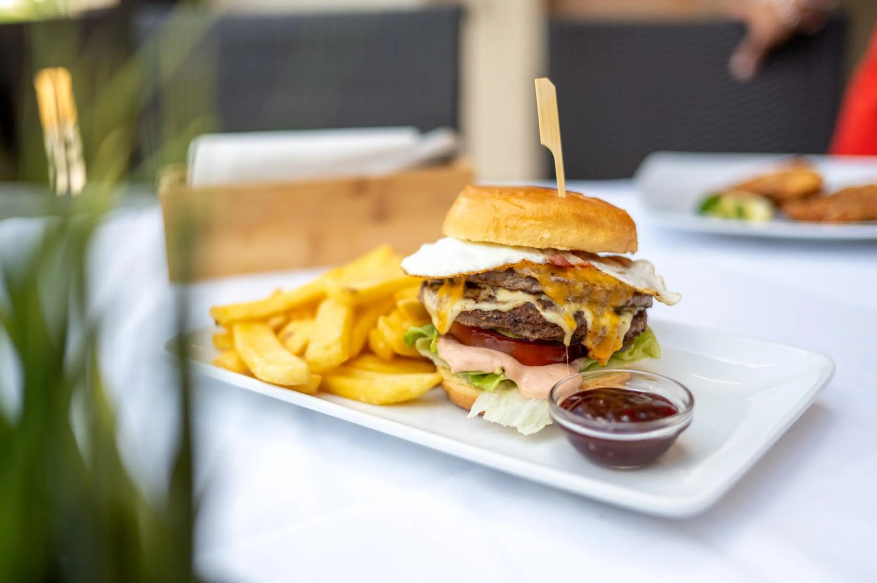 Restaurant/places to eat in Hotel Marc Aurel