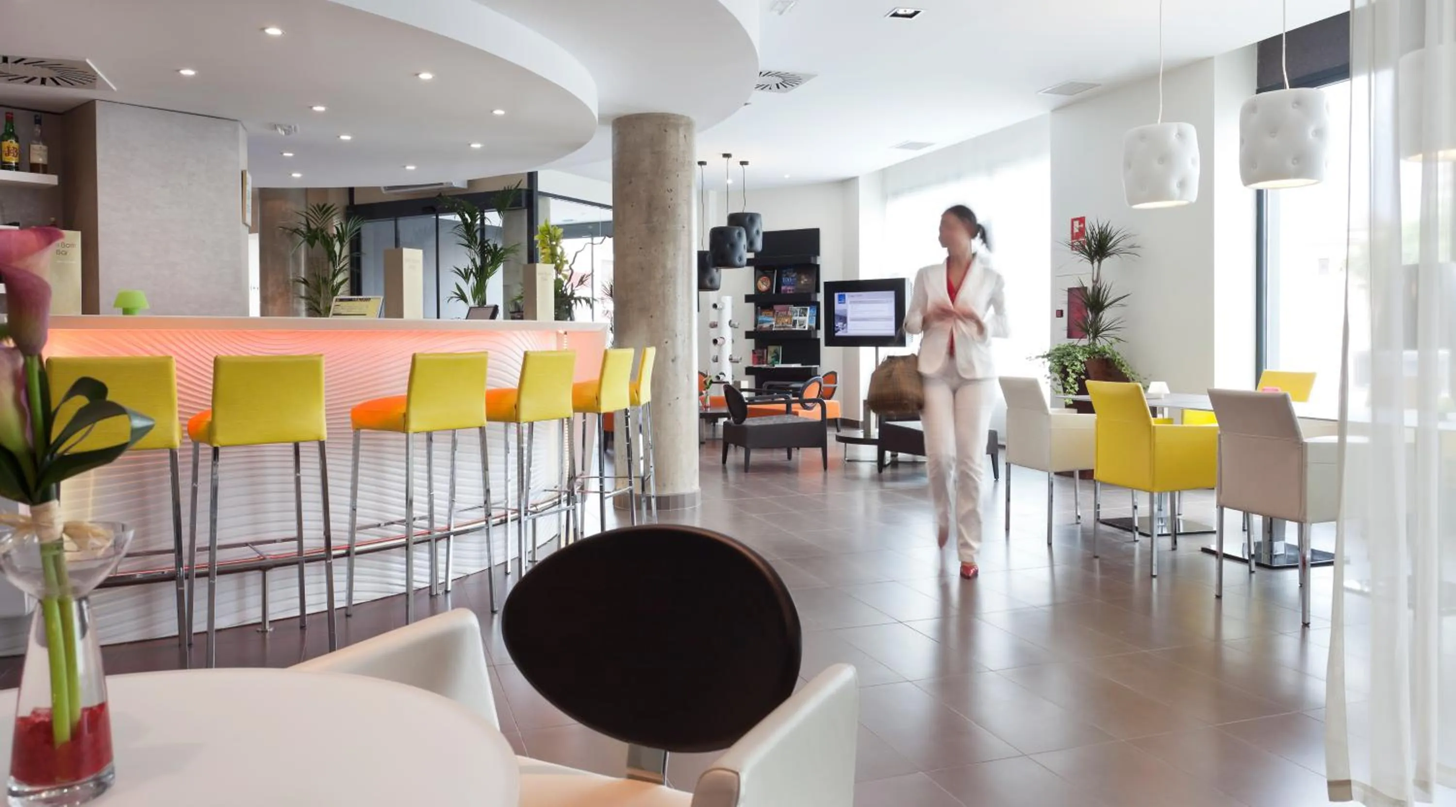Lobby or reception in Novotel Suites Malaga Centro