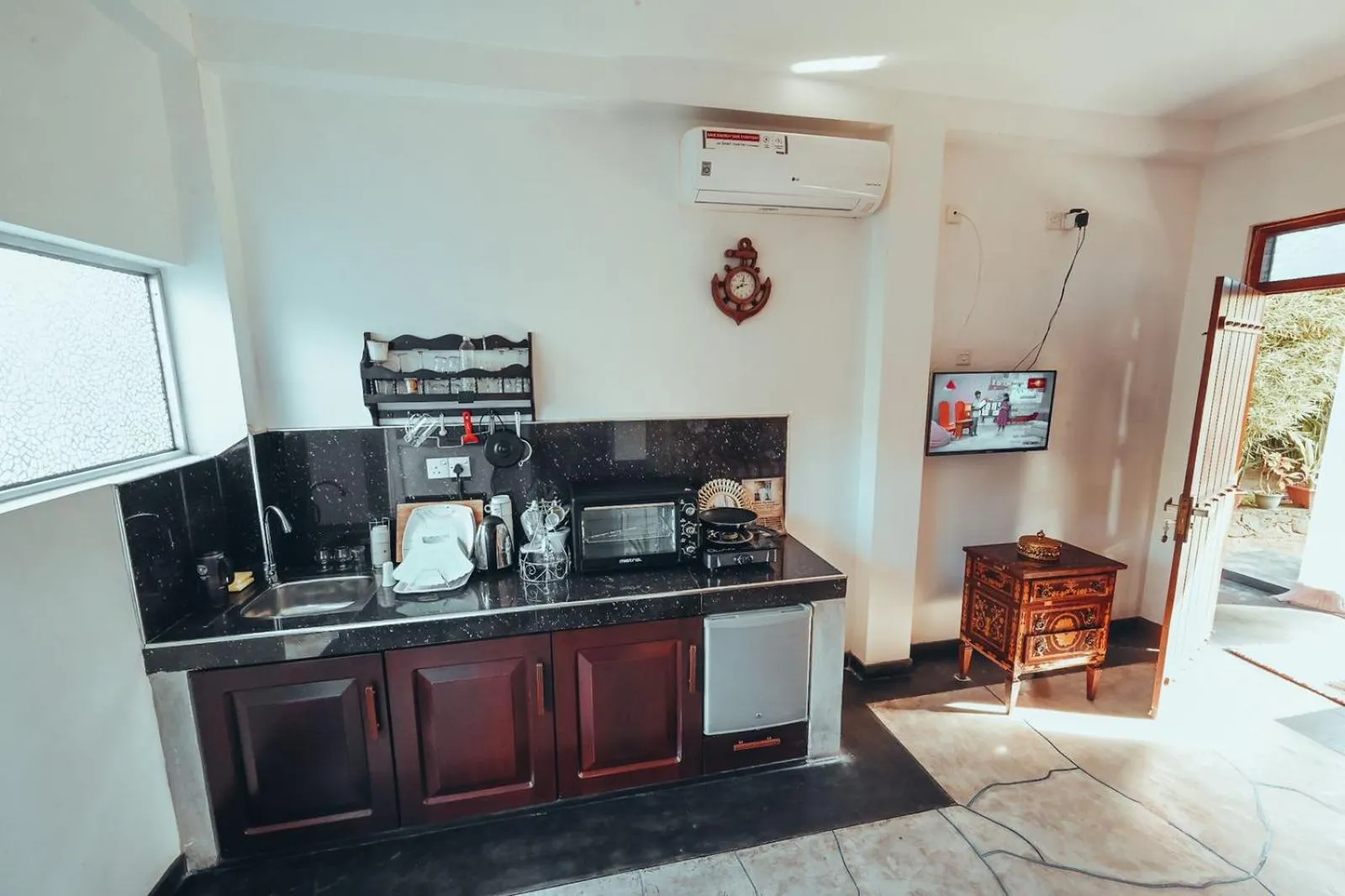 Sun & Moon Good View Villa