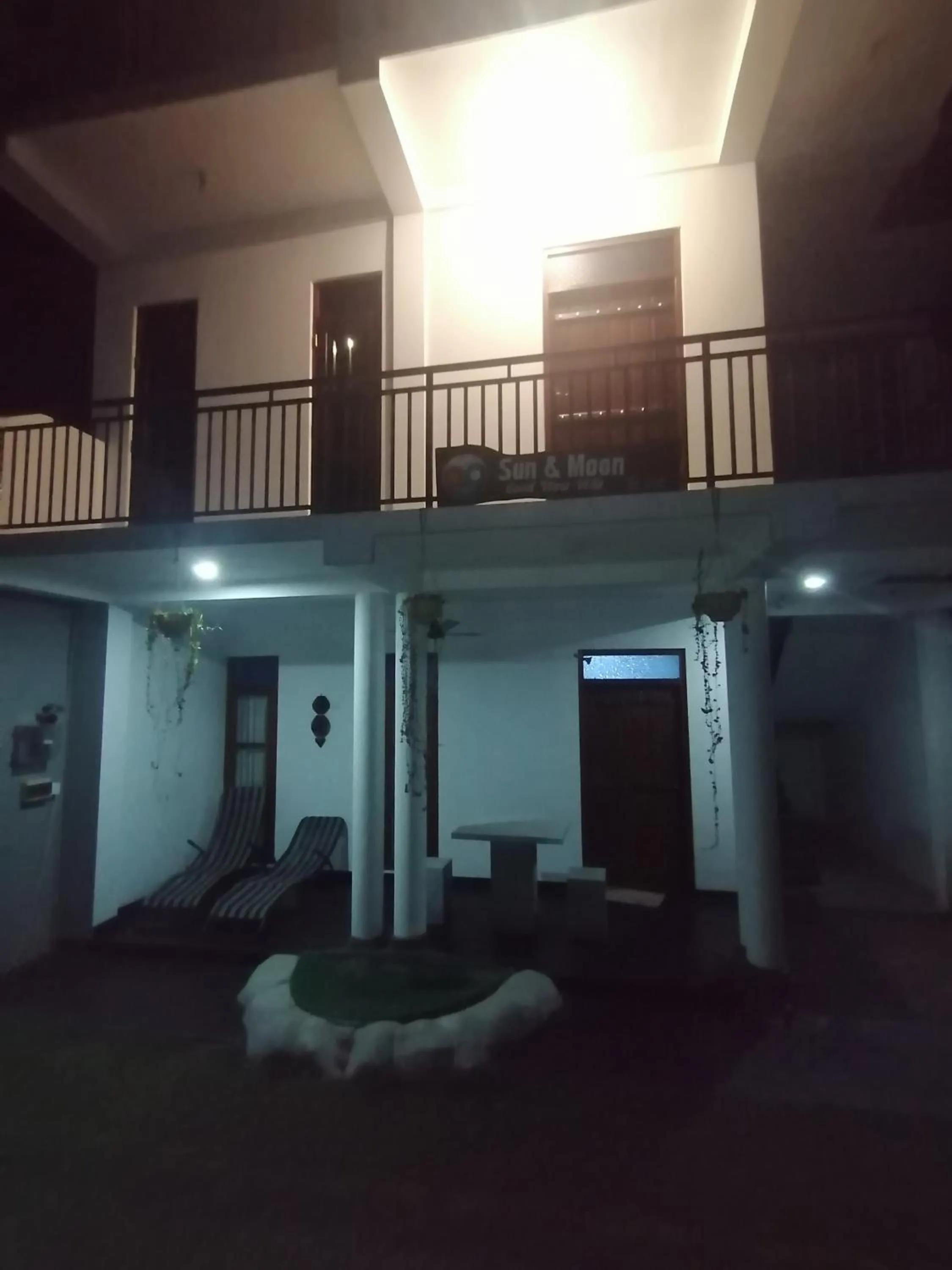 Sun & Moon Good View Villa