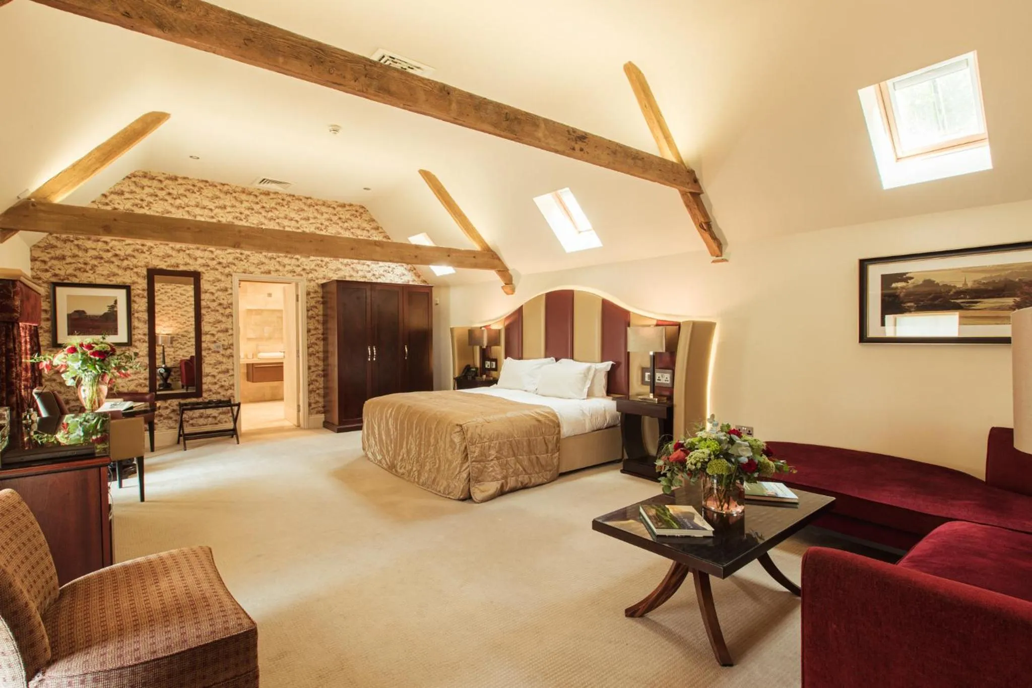 Bedroom, Bed in Close House