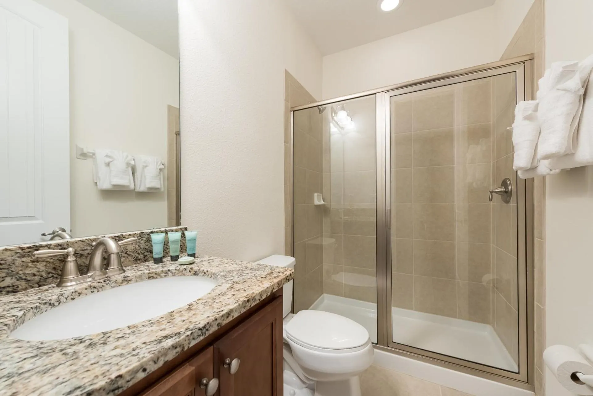 New House, Ecolab Sanitzed, Near Disney, Pool Fence