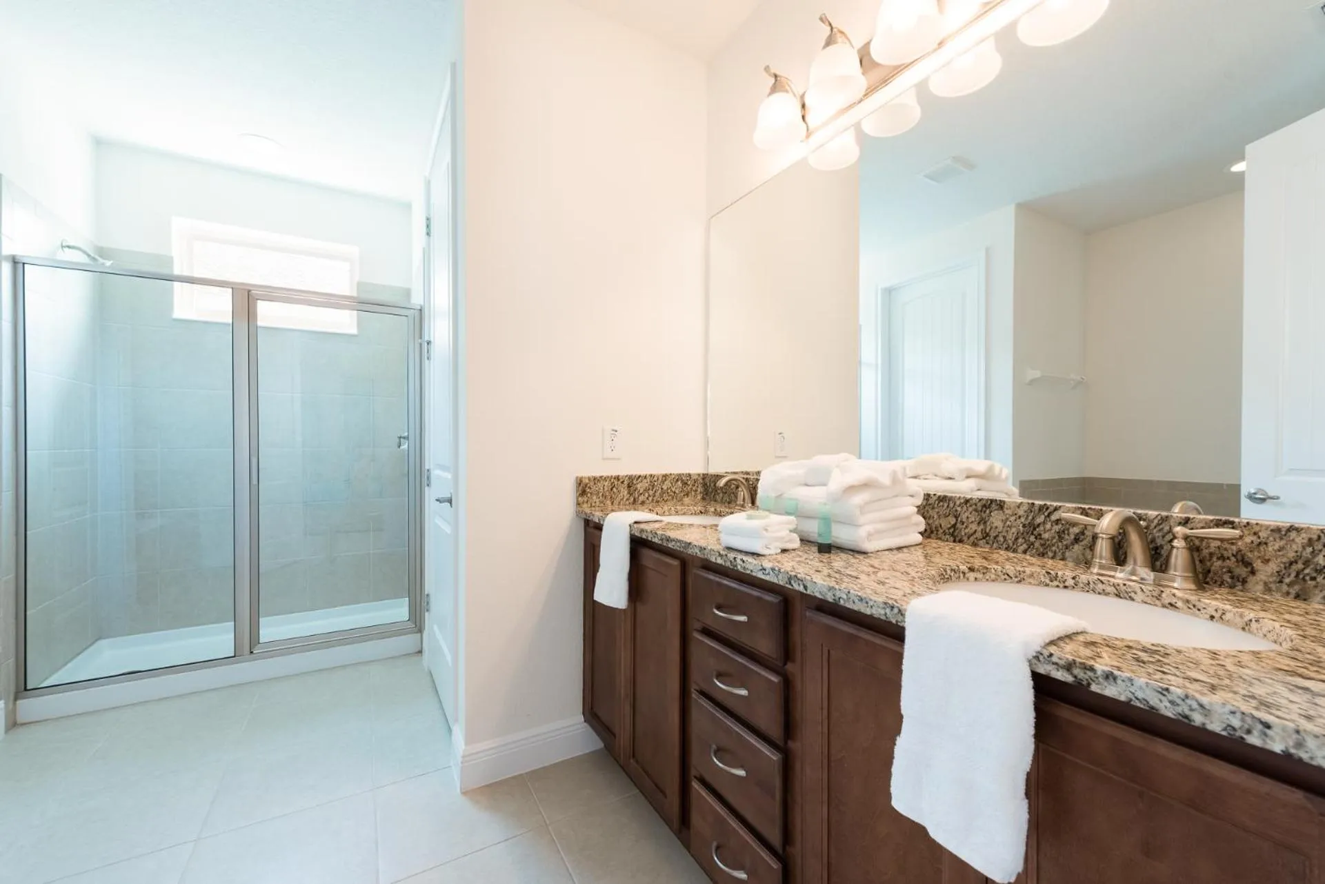 New House, Ecolab Sanitzed, Near Disney, Pool Fence