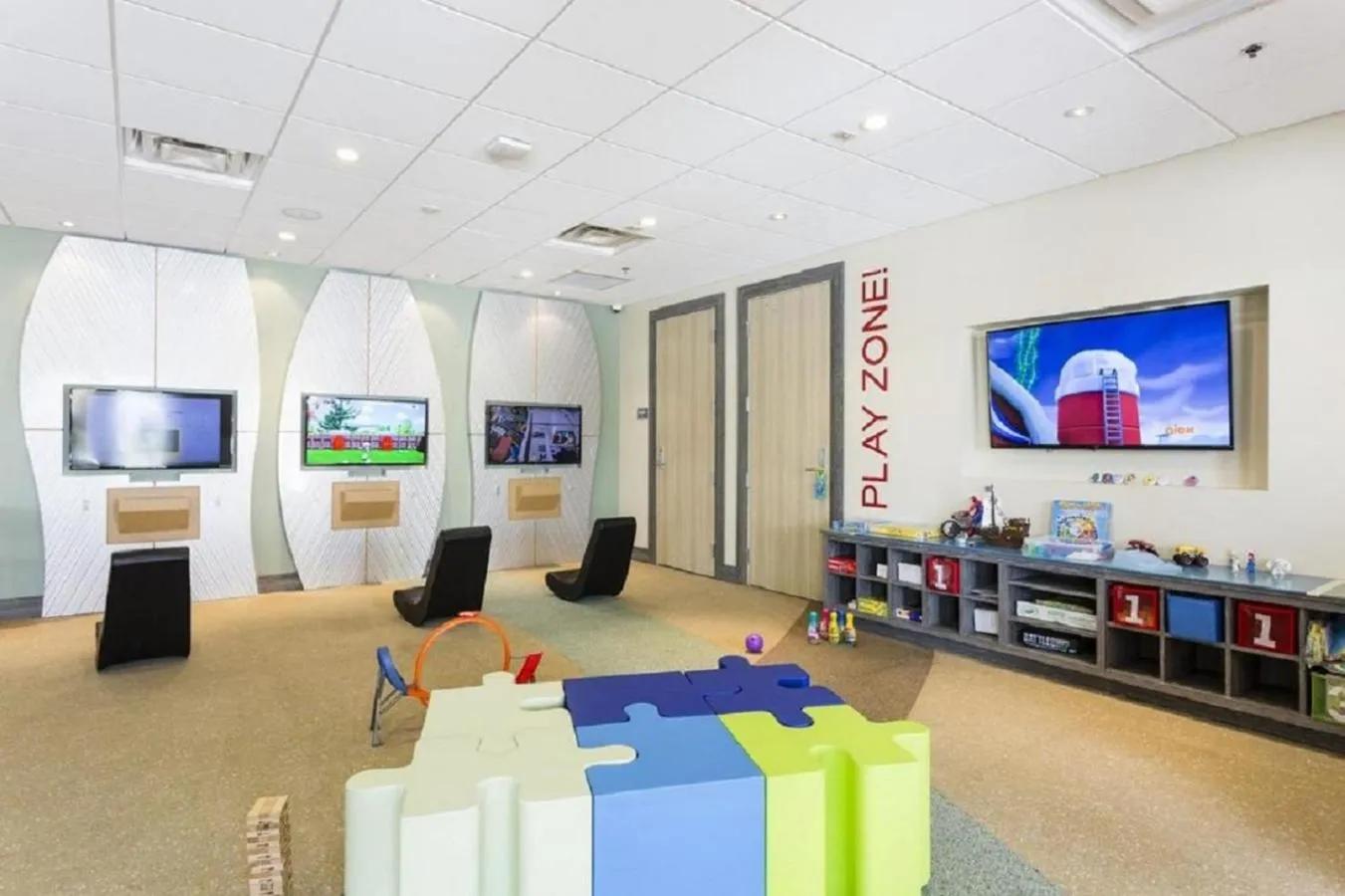 New House, Ecolab Sanitzed, Near Disney, Pool Fence