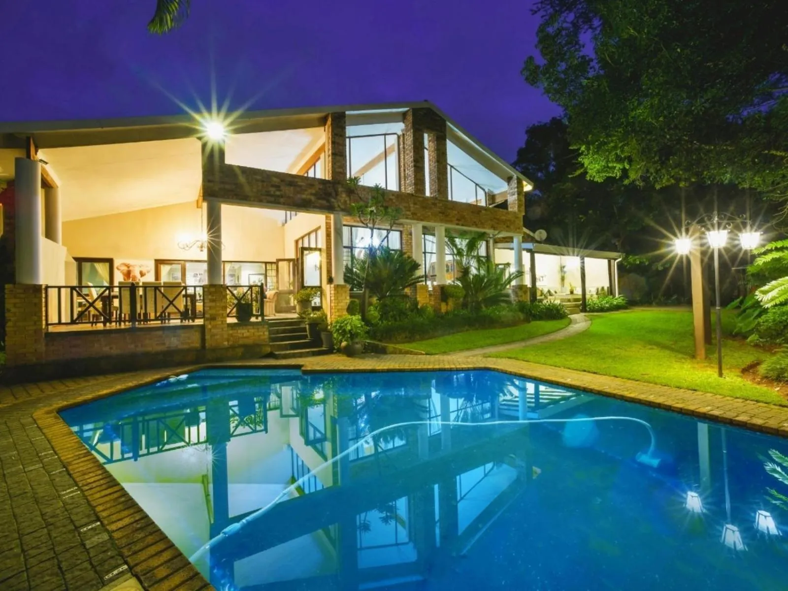 Swimming pool in Stille Woning Guesthouse