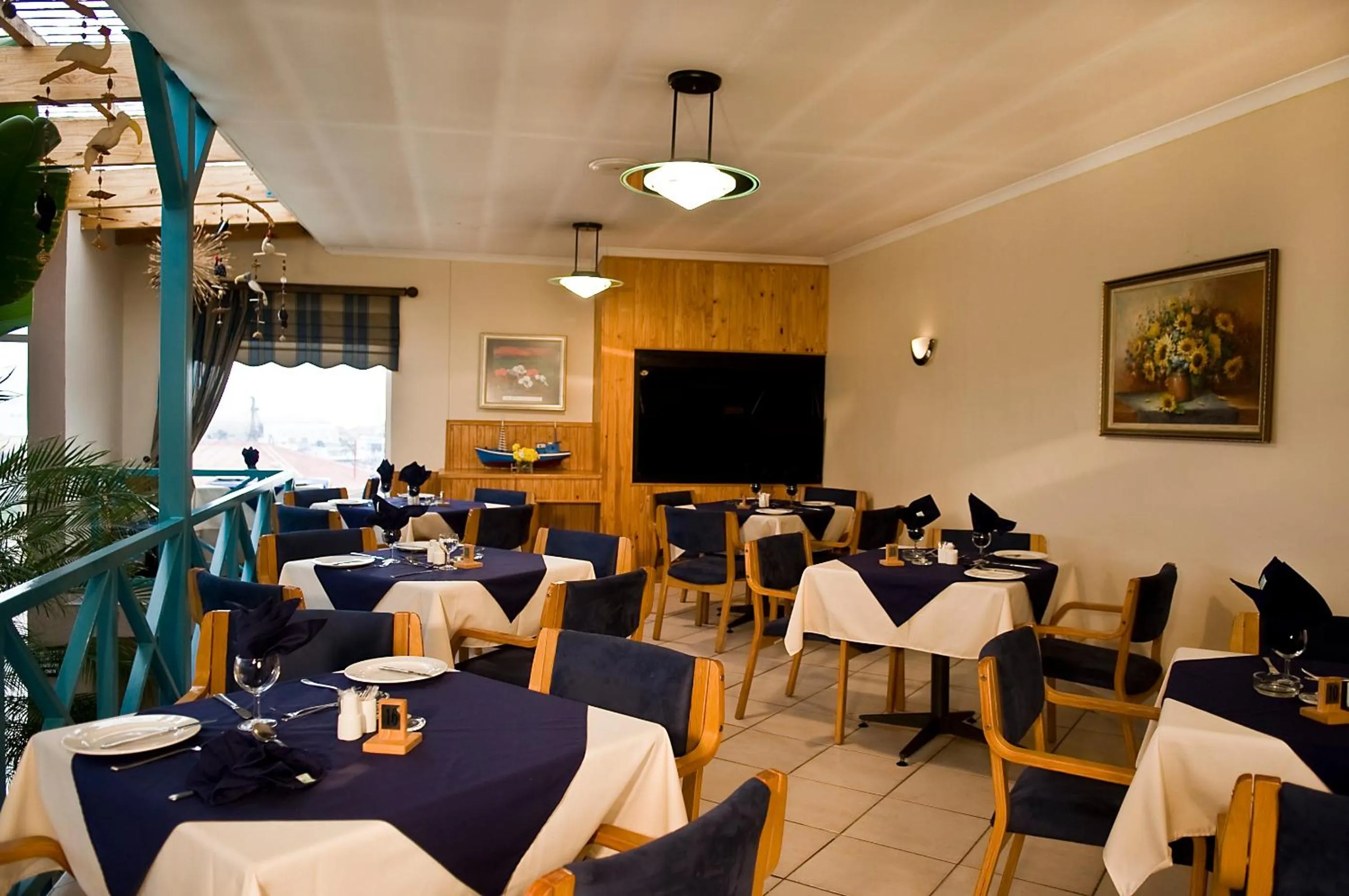 Restaurant/places to eat in Sea-View Zum Sperrgebiet