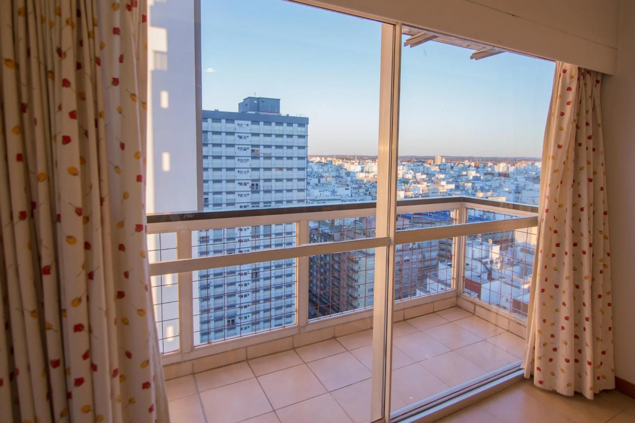 City view in Bristol Apart Hotel