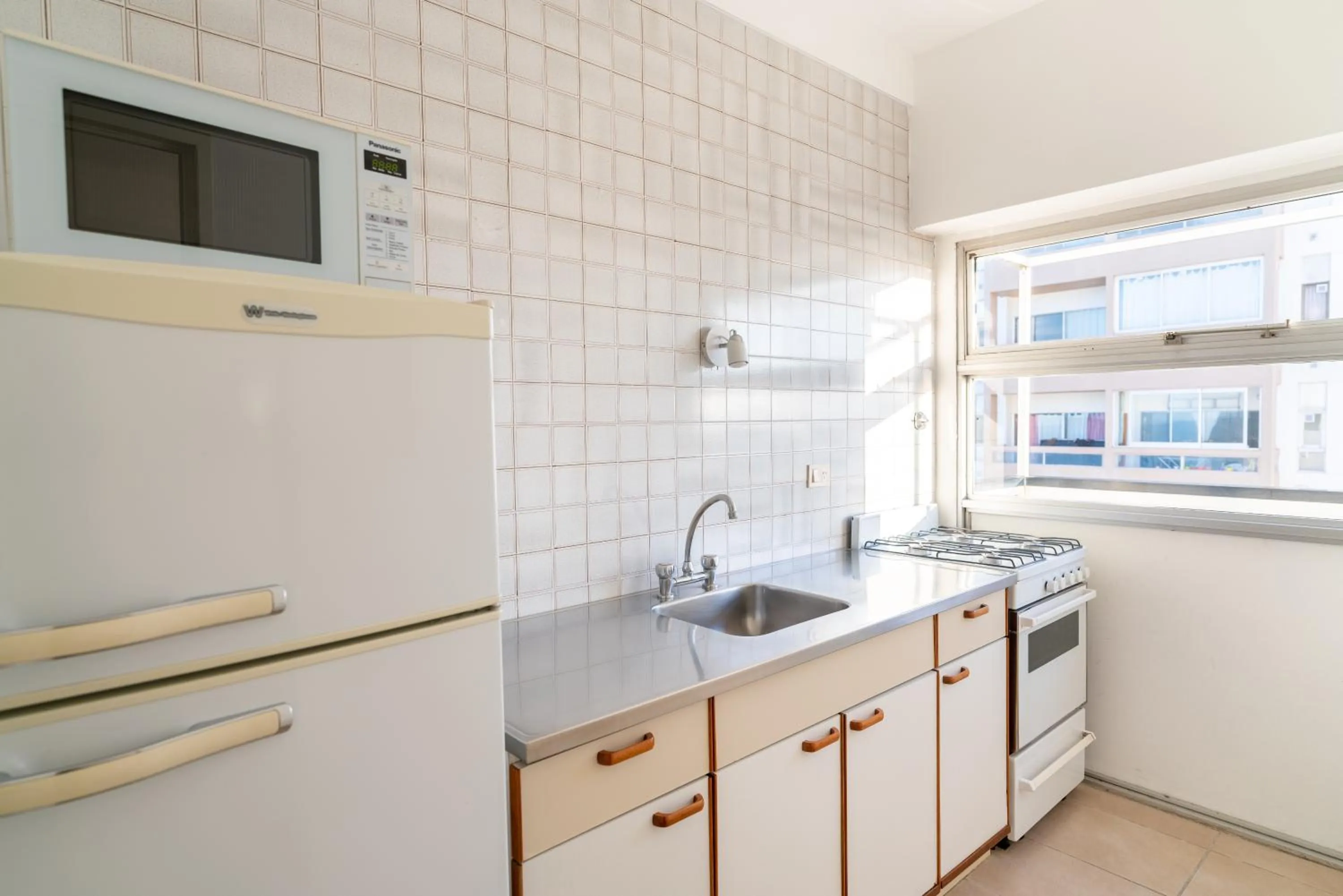 Kitchen or kitchenette in Bristol Apart Hotel