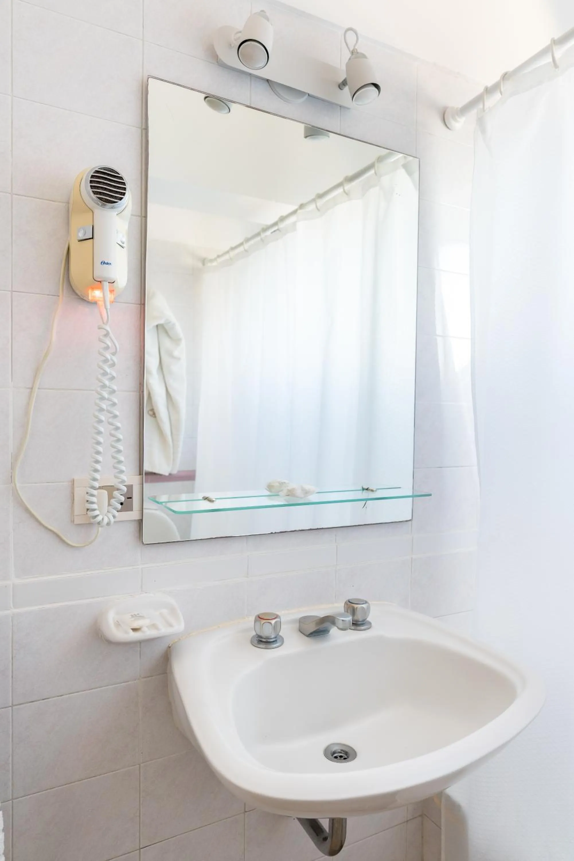 Bathroom in Bristol Apart Hotel