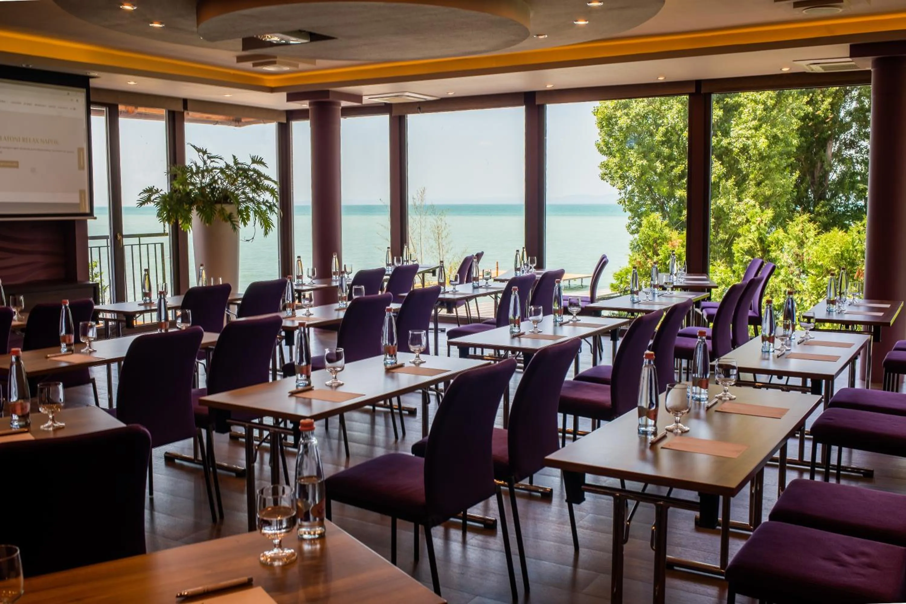 Meeting/conference room in Tópart Hotel