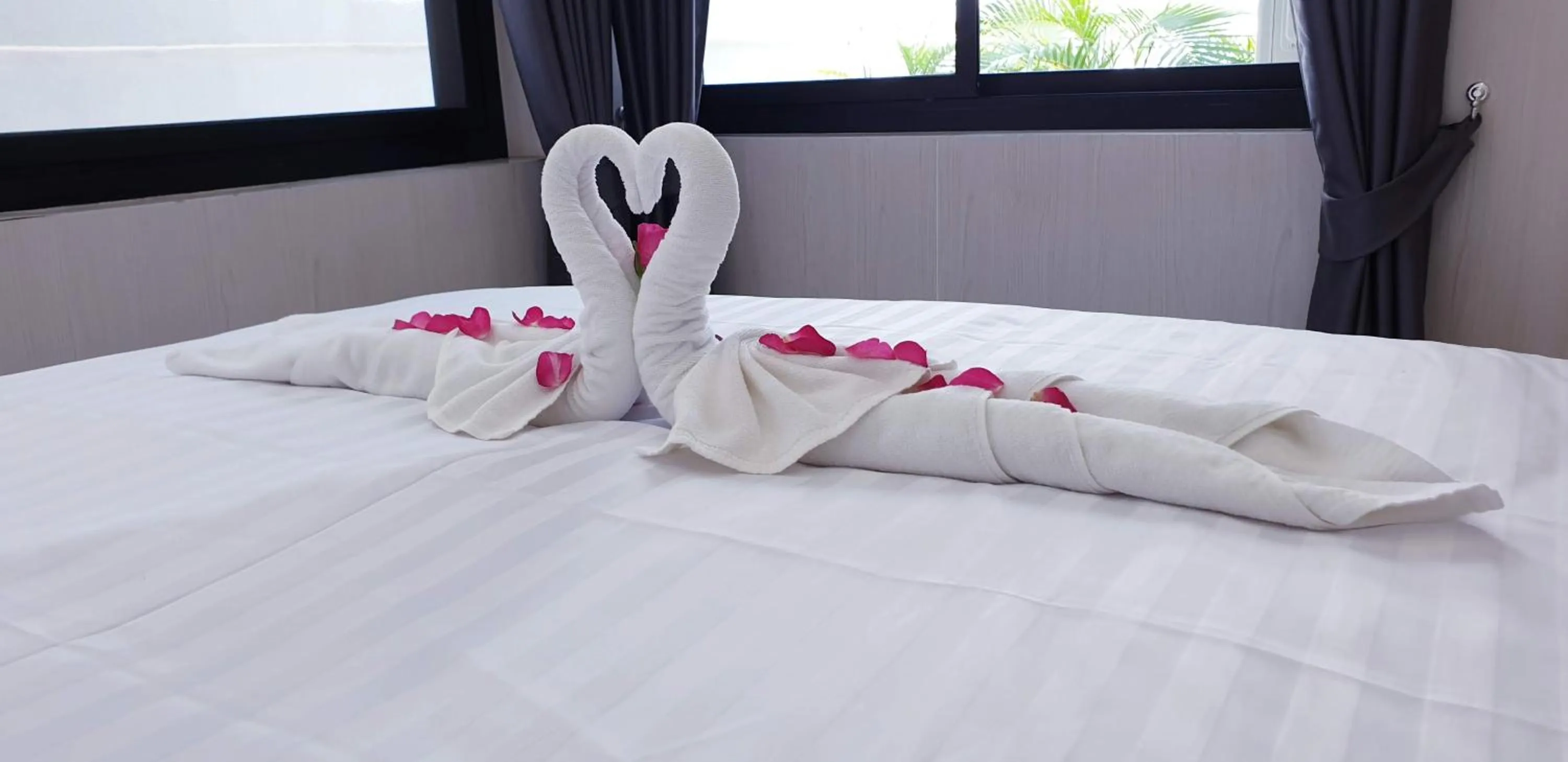 Bed in Baan Sasithorn Huahin