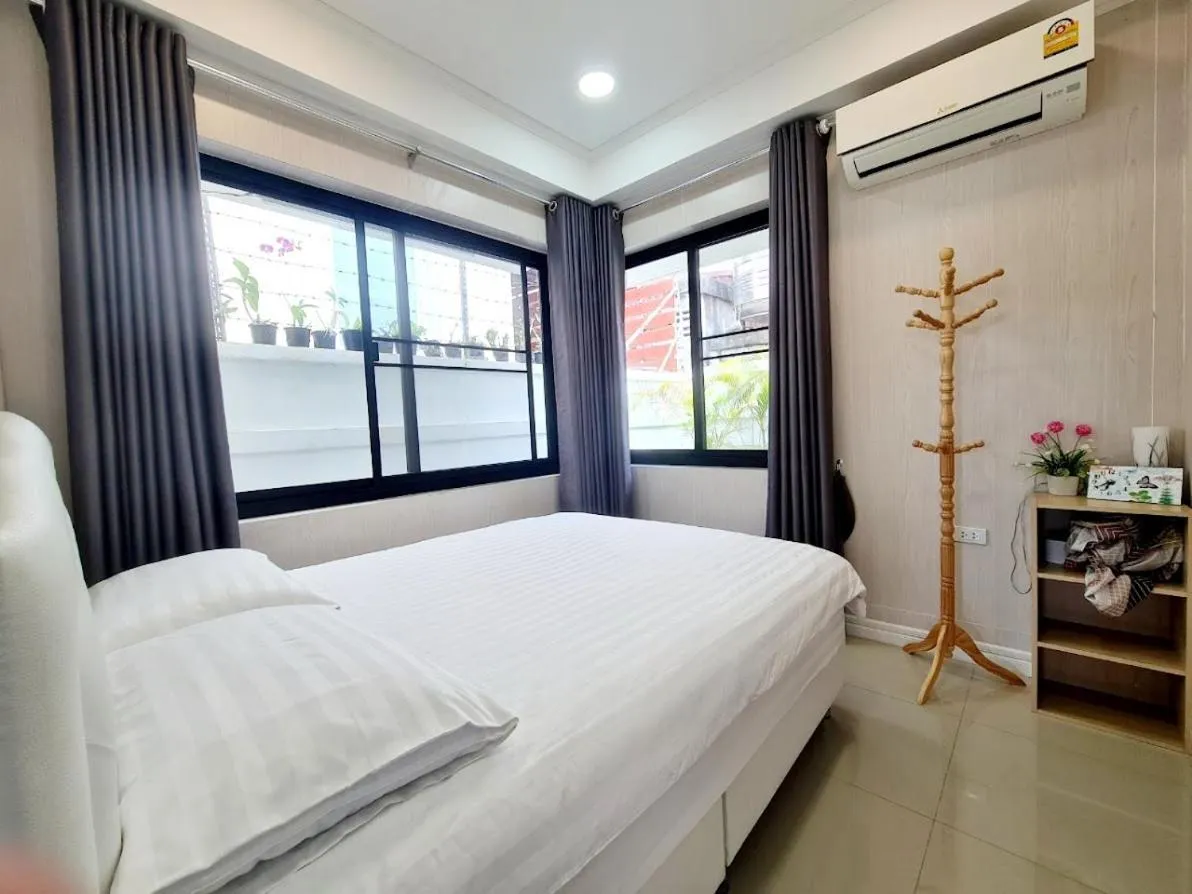 Bed in Baan Sasithorn Huahin