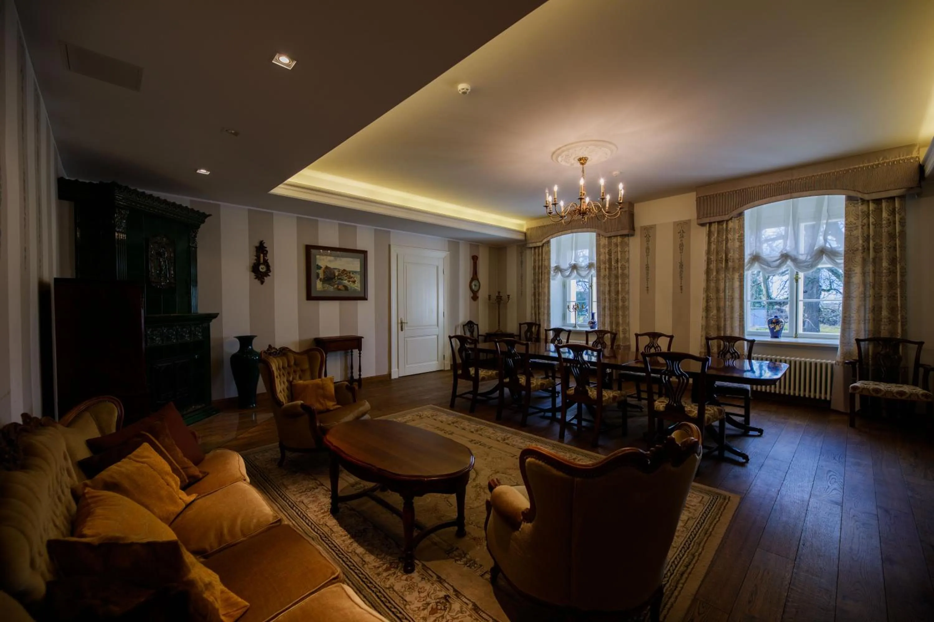 Meeting/conference room in Saka Manor