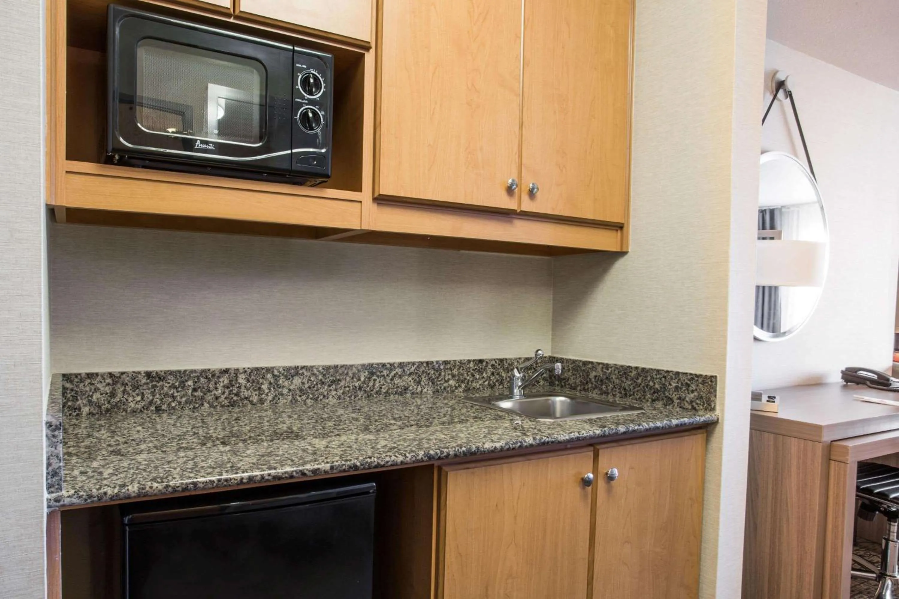 Photo of the whole room in Hawthorn Suites by Wyndham Livermore