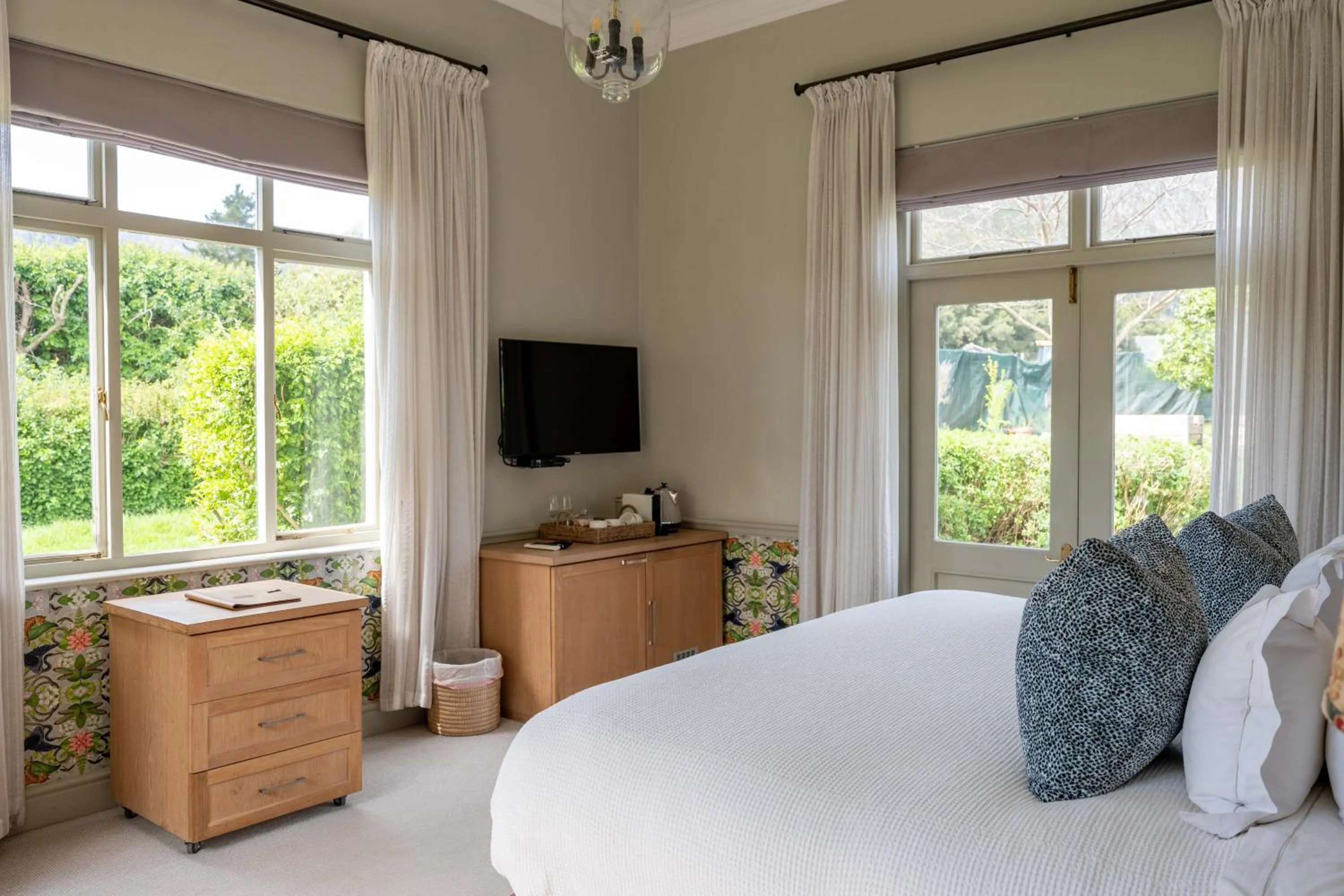 Bedroom, Bed in Cape Vue Country House