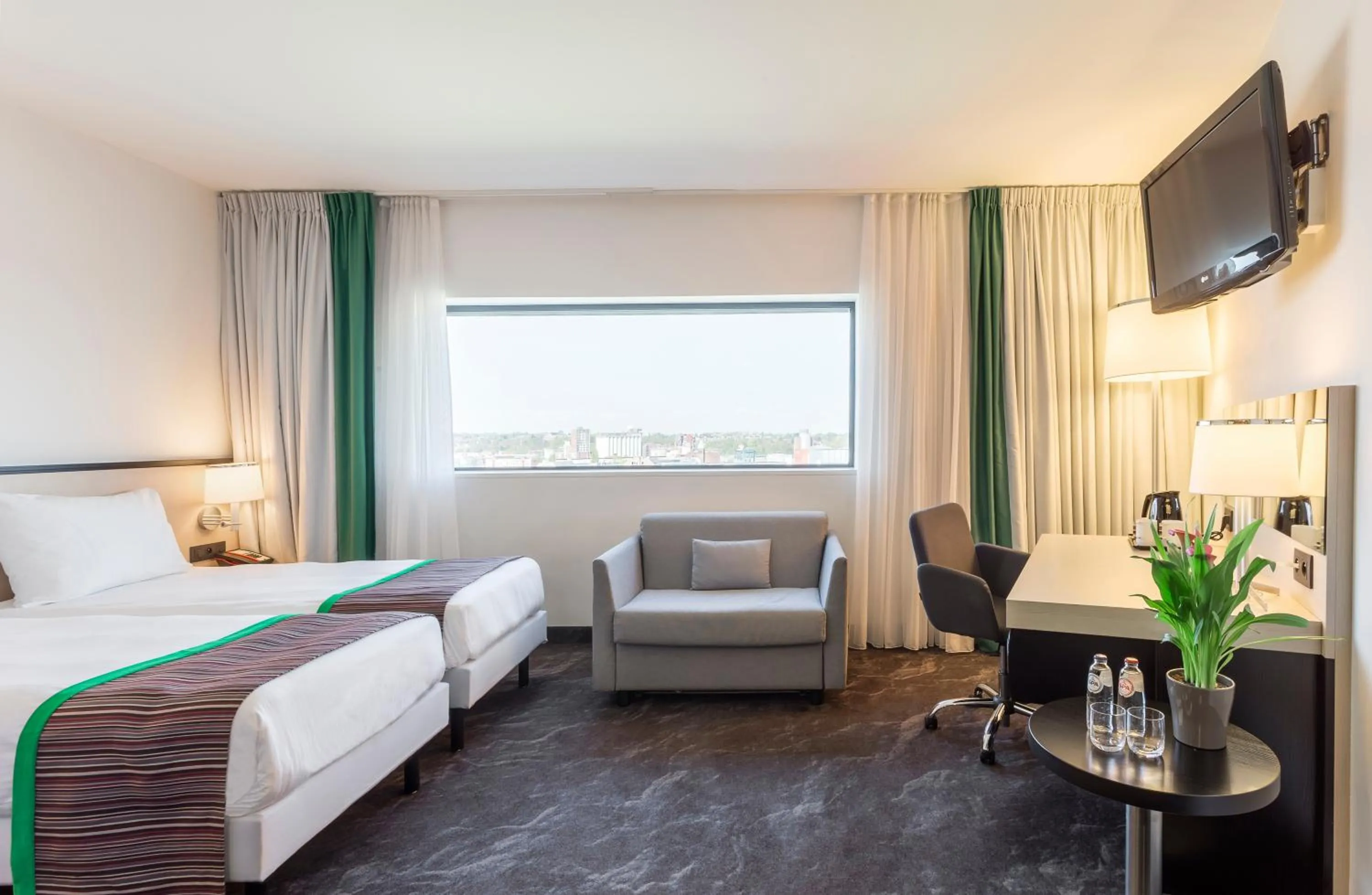 Bed in Park Inn by Radisson Leuven