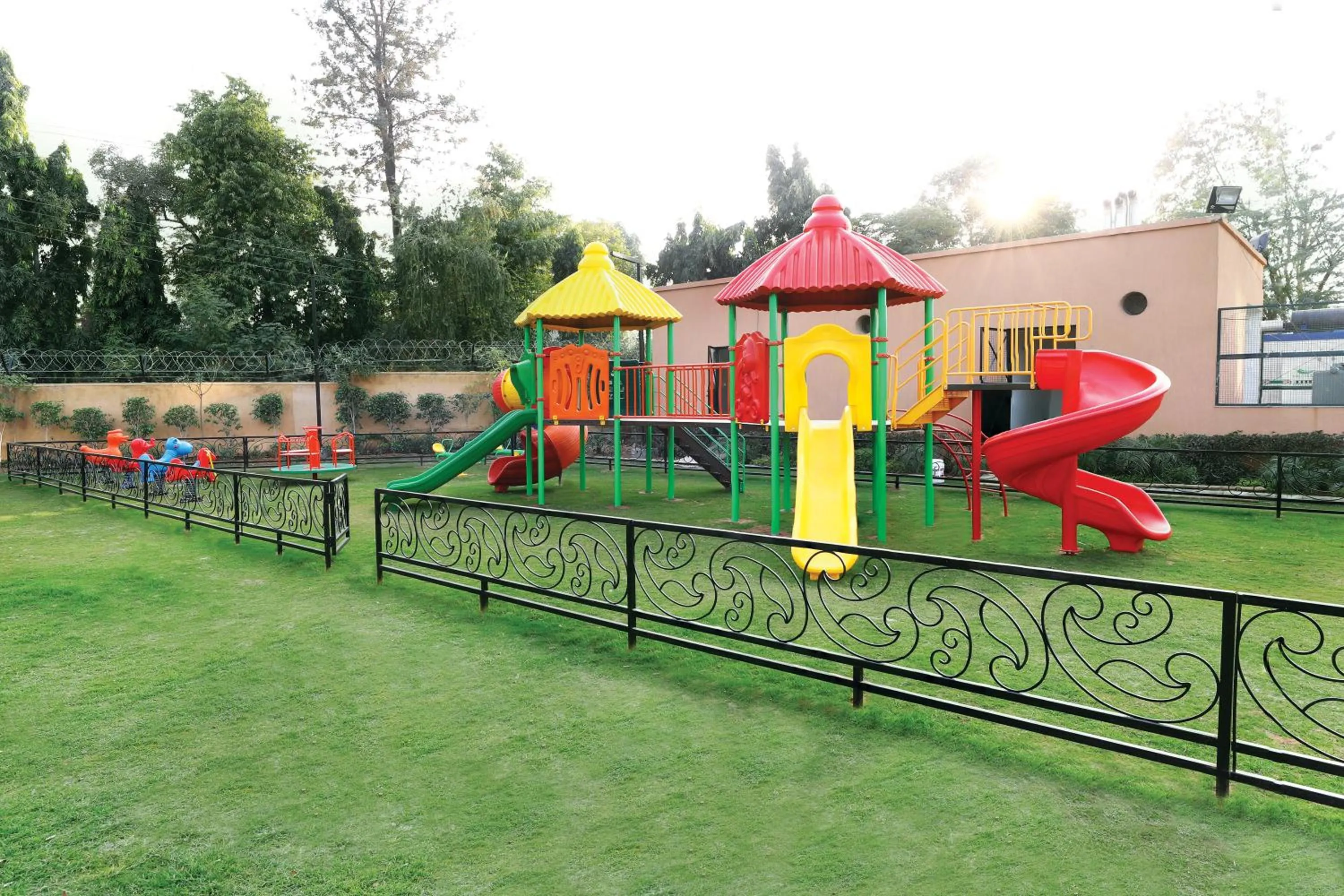 Garden in Lemon Tree Hotel, Sector 68, Sohna Road, Gurugram