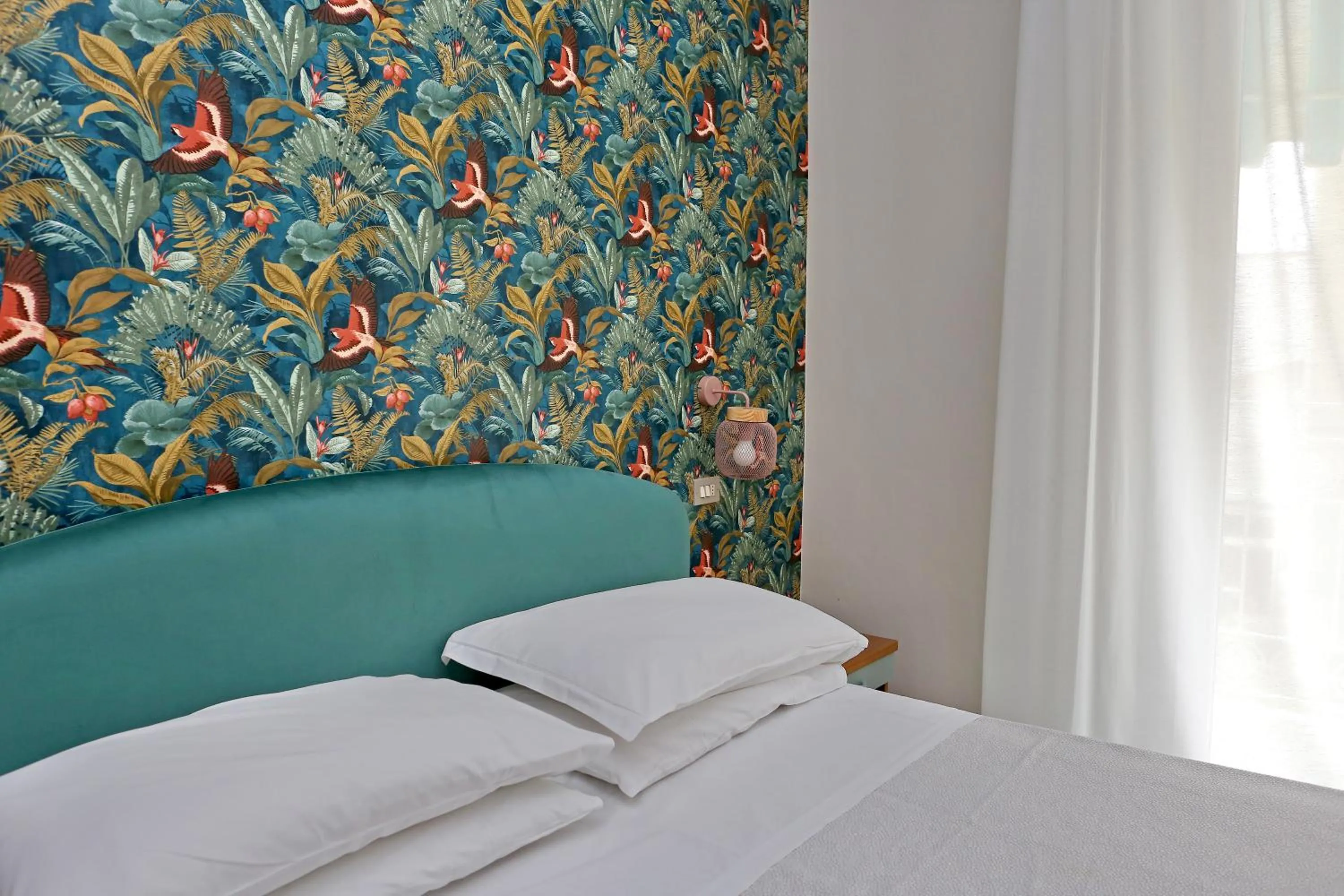 Bed in Hotel Flora