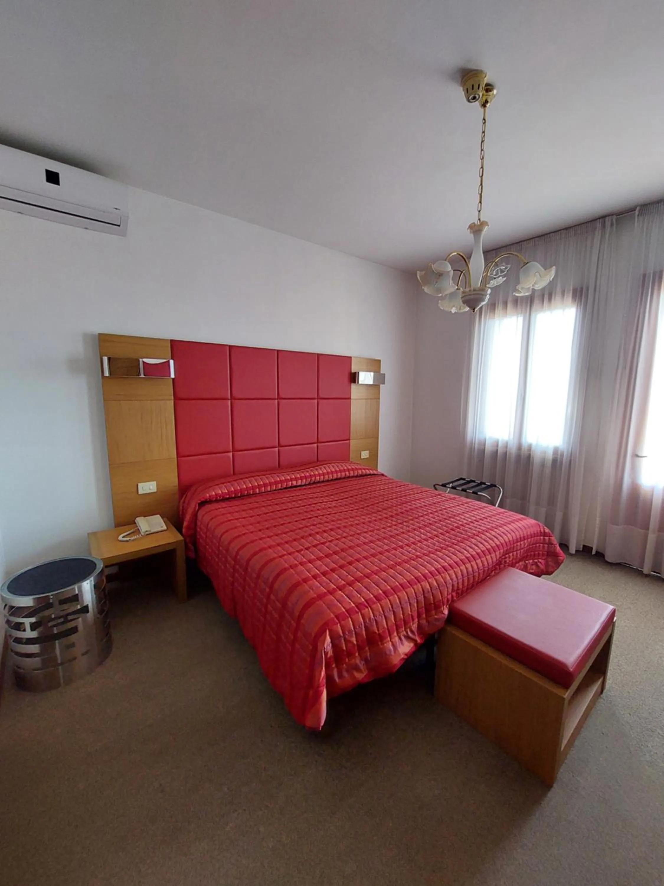 Bed in Albergo Alla Pineta
