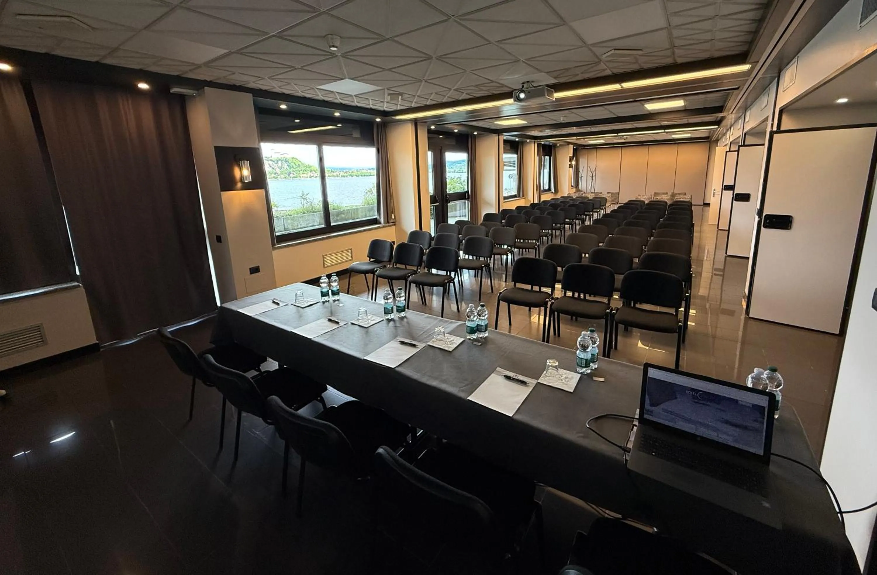 Meeting/conference room in Hotel Concorde