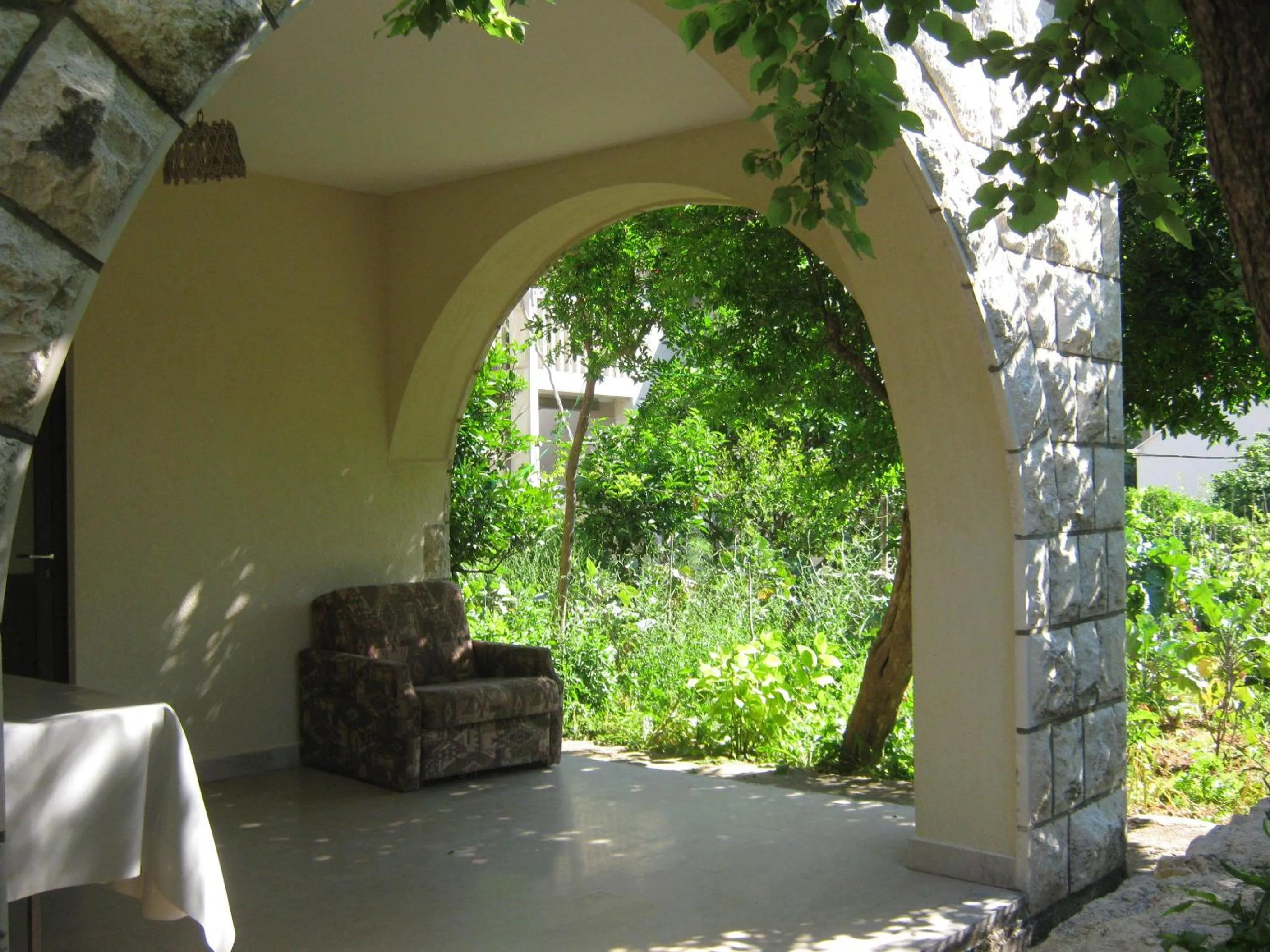 Garden in Apartments and Rooms Artemida