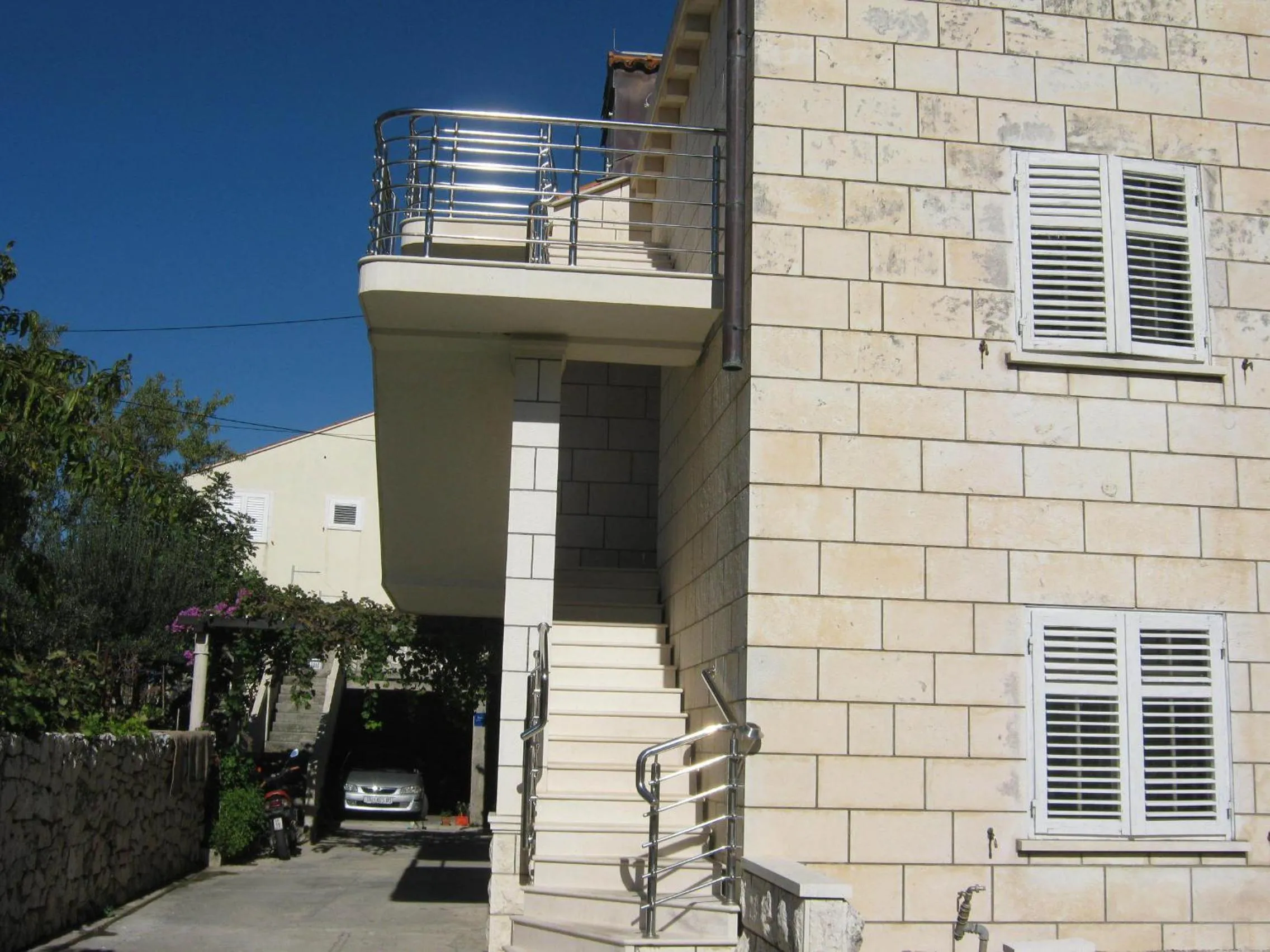 Facade/entrance in Apartments and Rooms Artemida