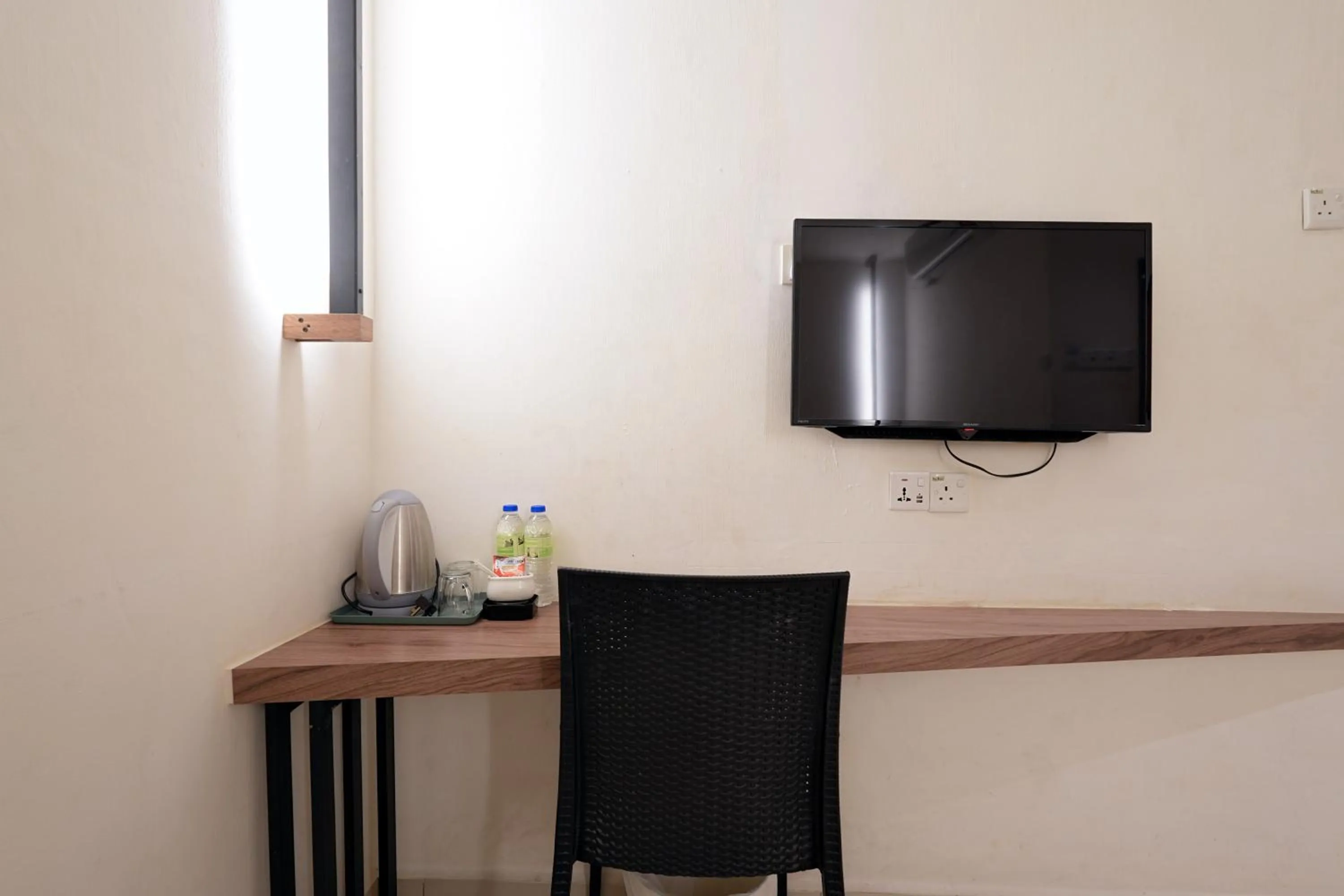 TV and multimedia in T Hotel Anggerik