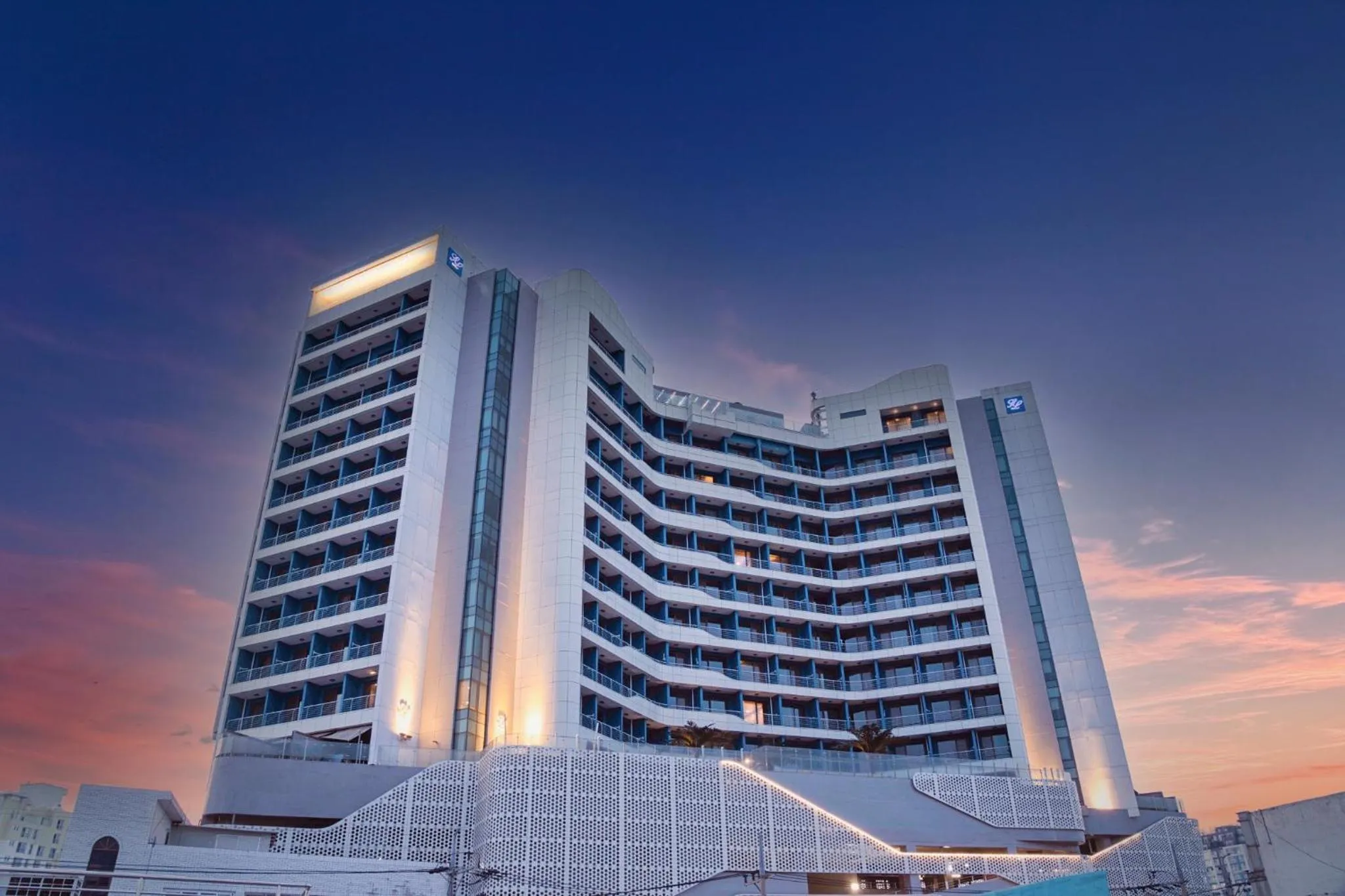 Property building in SL Hotel Gangneung