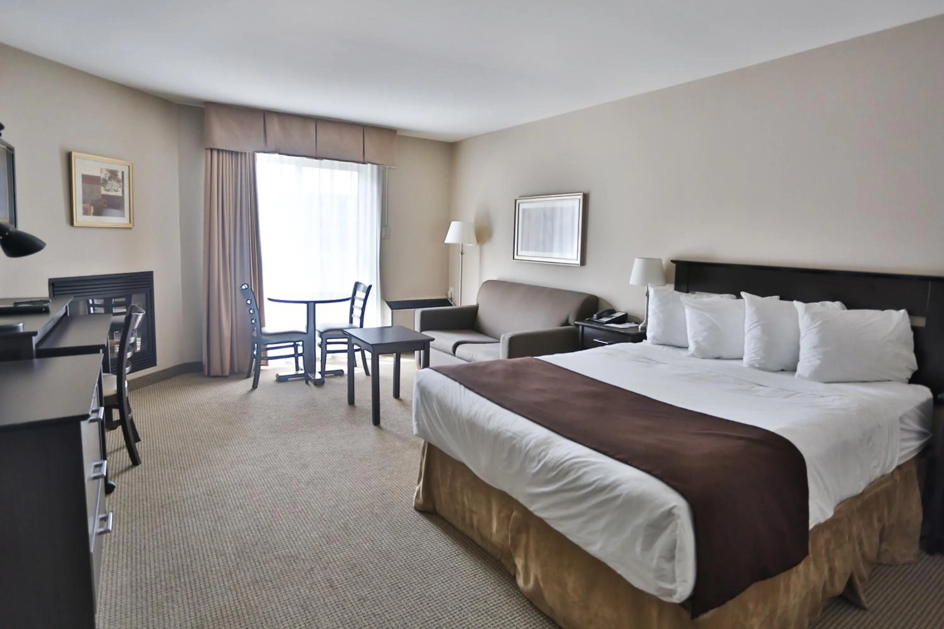 Bed in Hotel Le Versailles