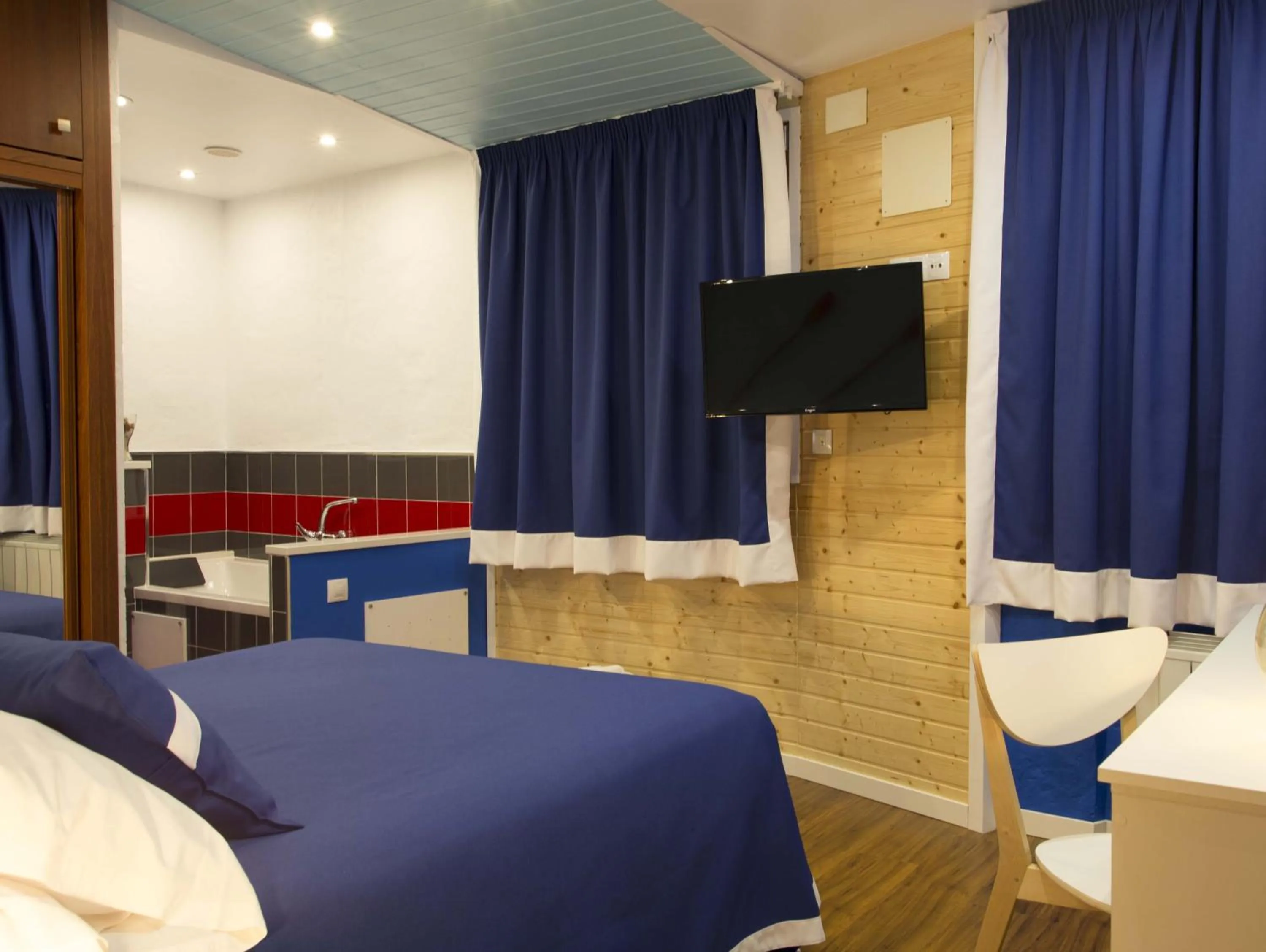 Hot Tub in Hotel A. G. Porcillan