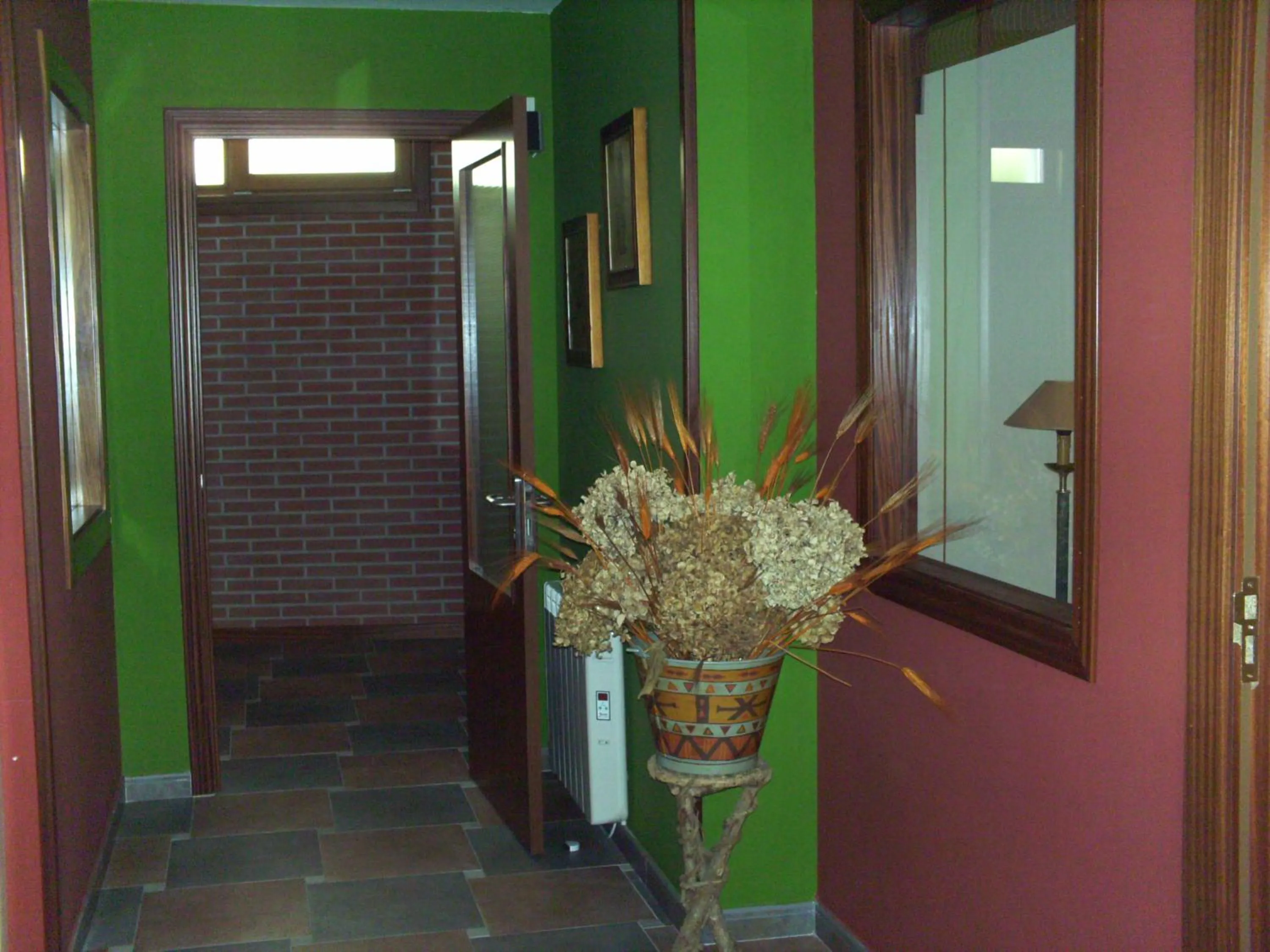 Facade/entrance in Hotel A. G. Porcillan