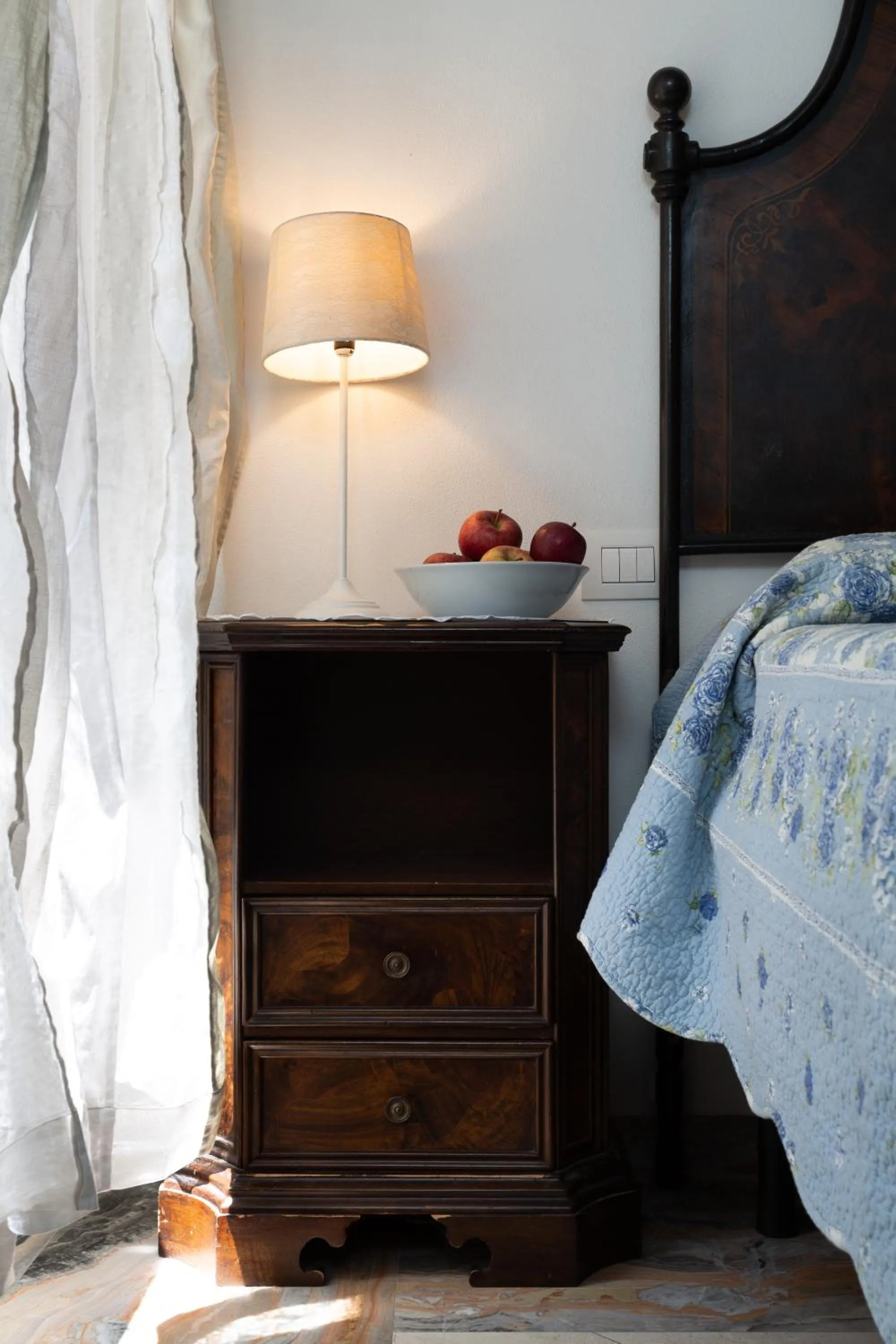 Bed in La Castellana