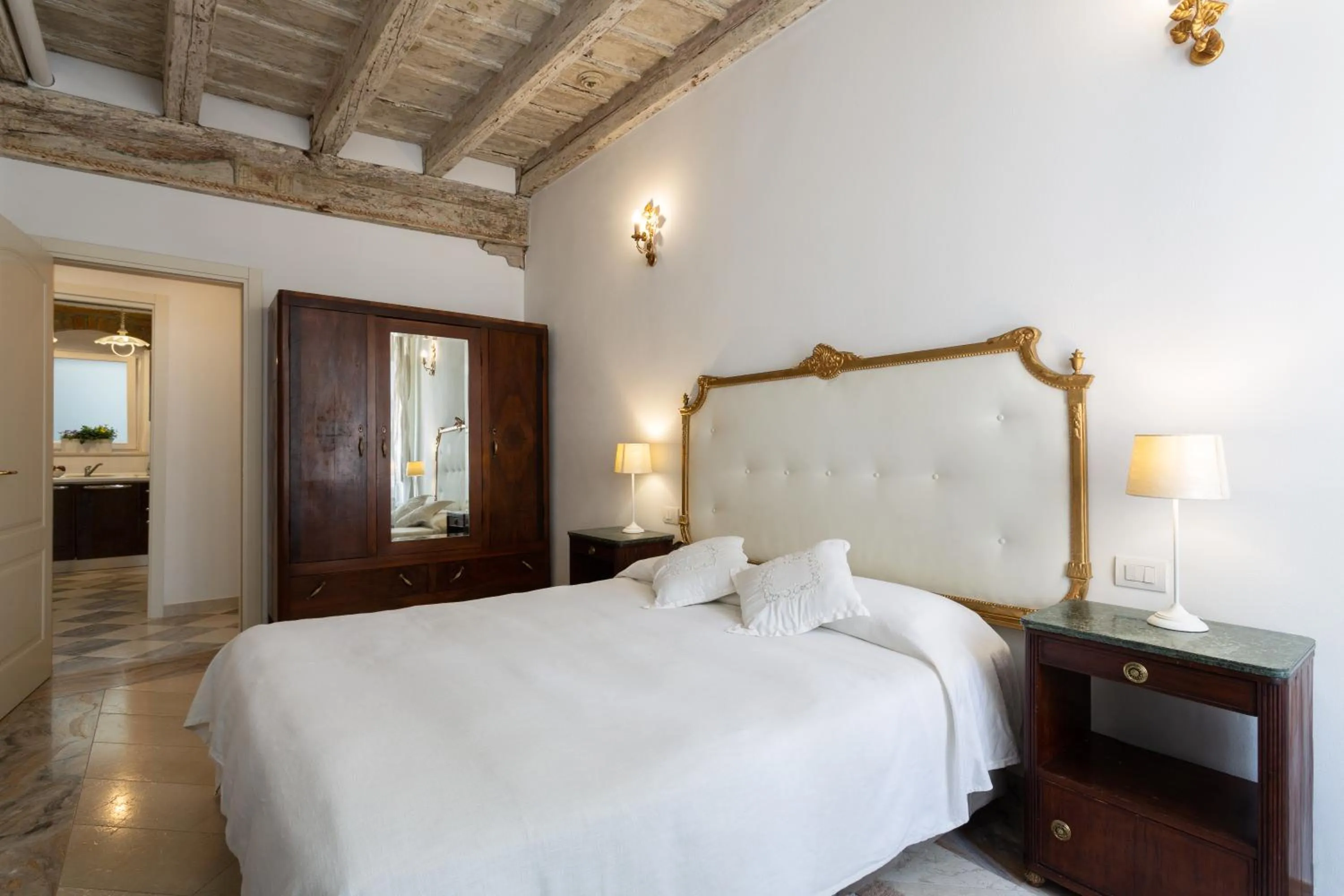 Bed in La Castellana