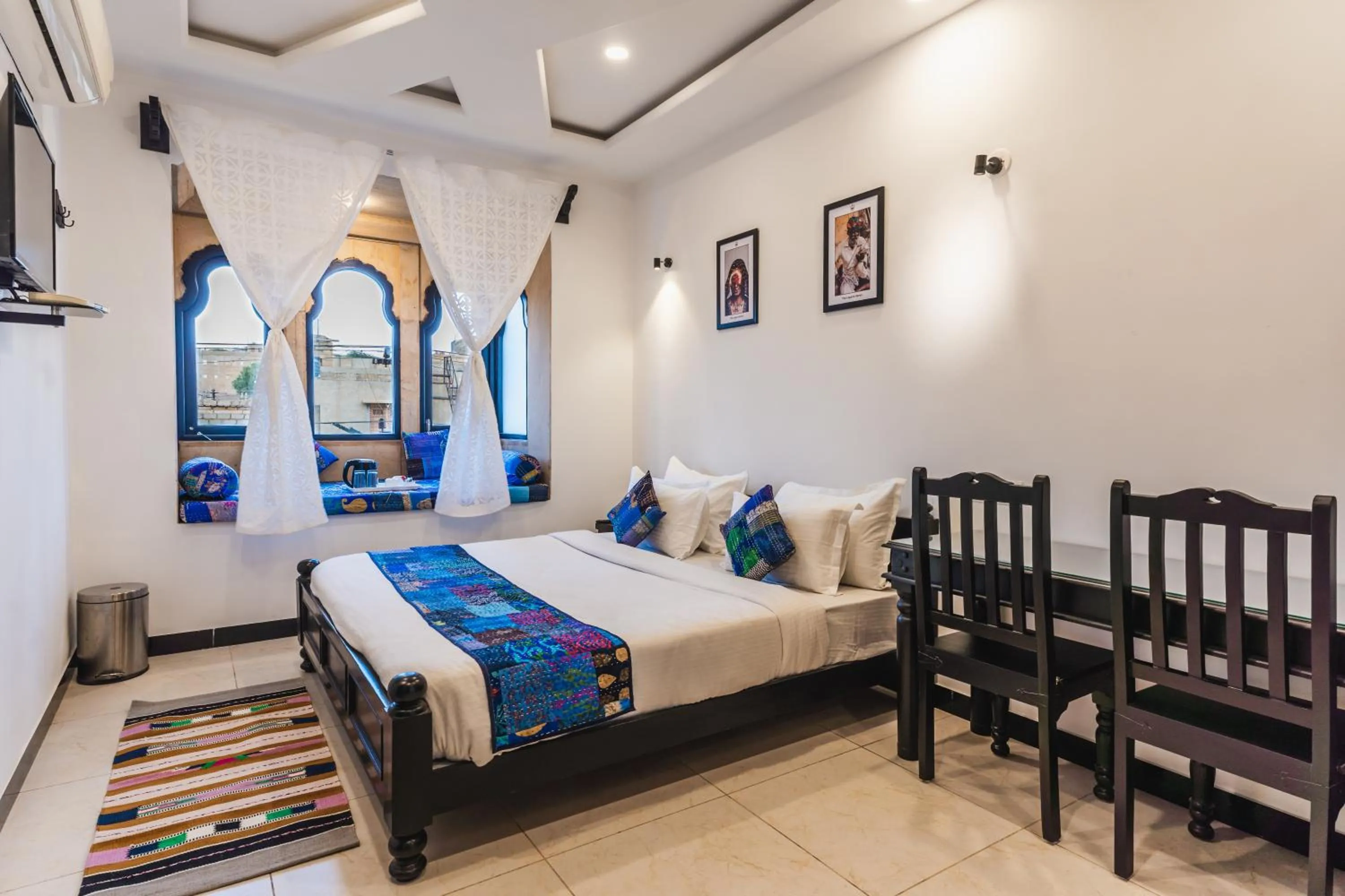 Bed in The Legend Haveli