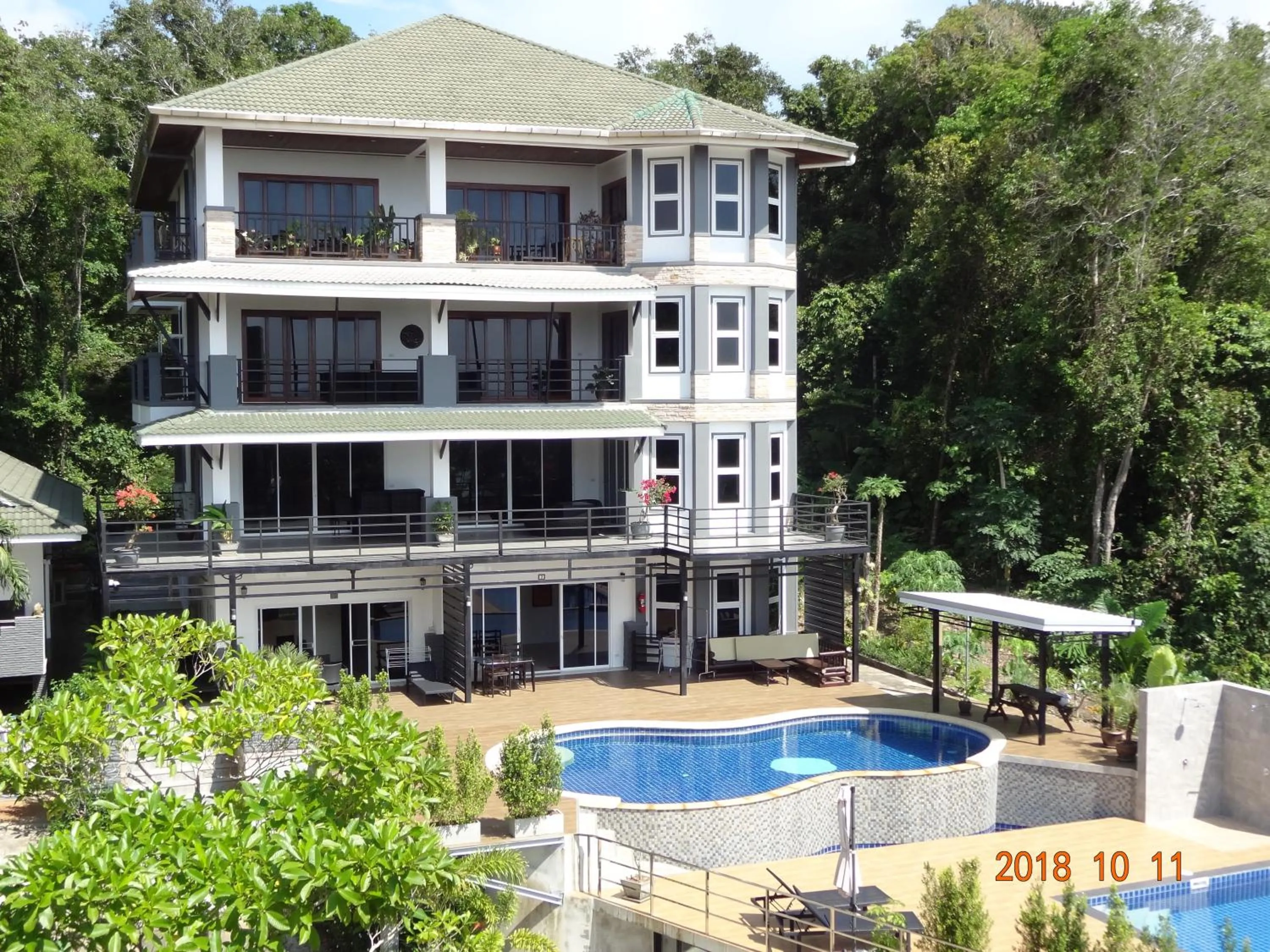 Property building in White Flower Lanta