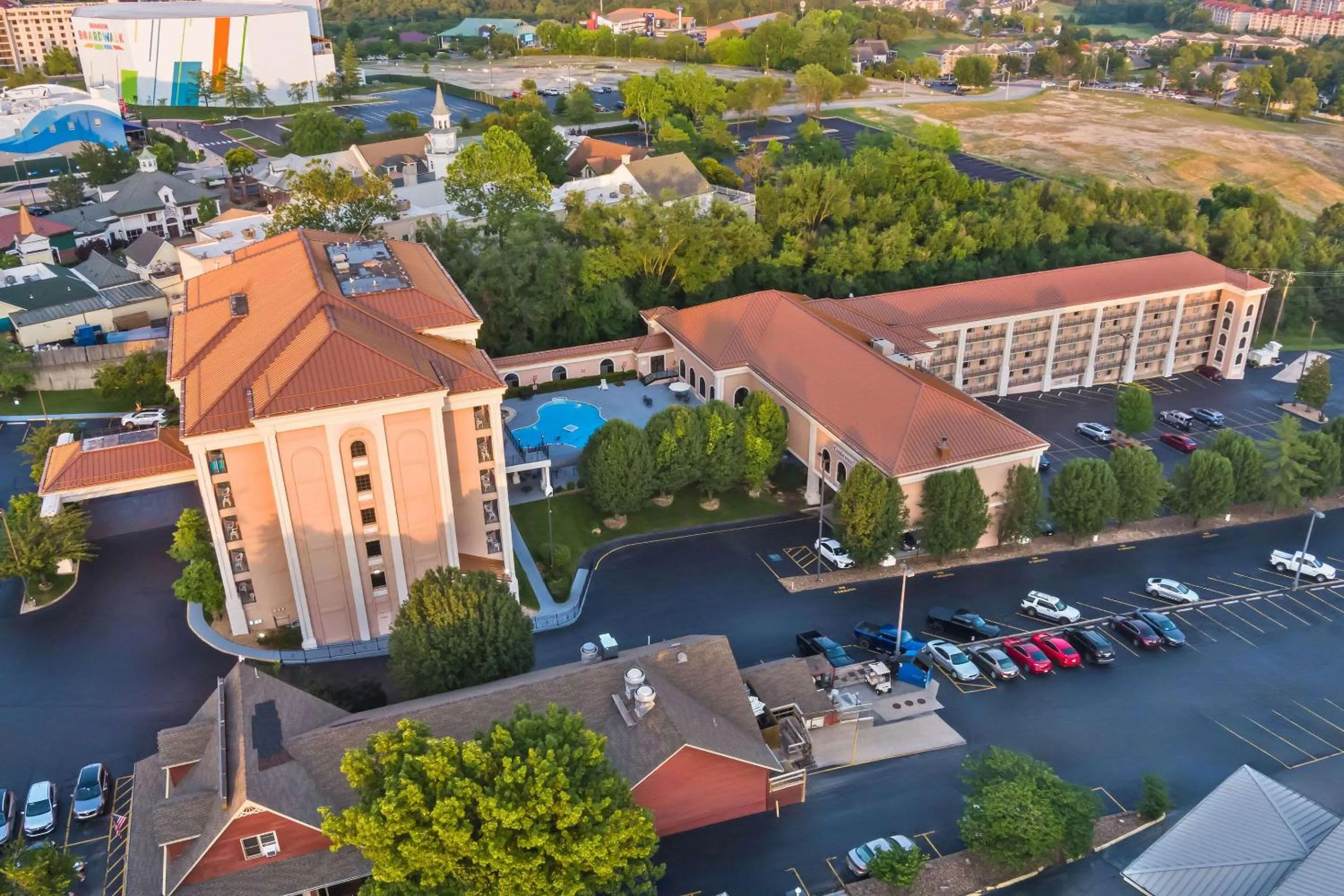 Property building in Clarion Inn Branson