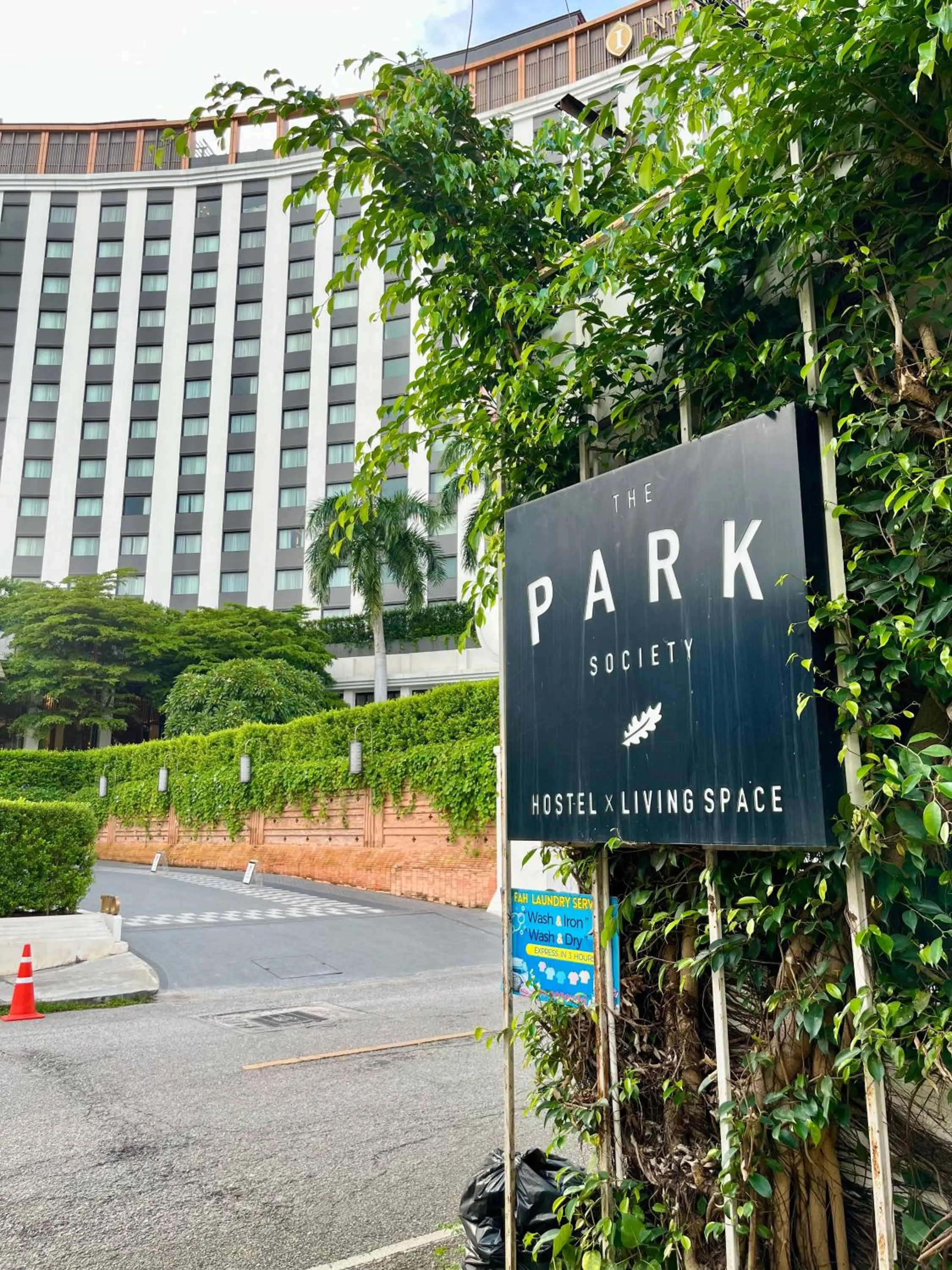 Facade/entrance in The PARK Society